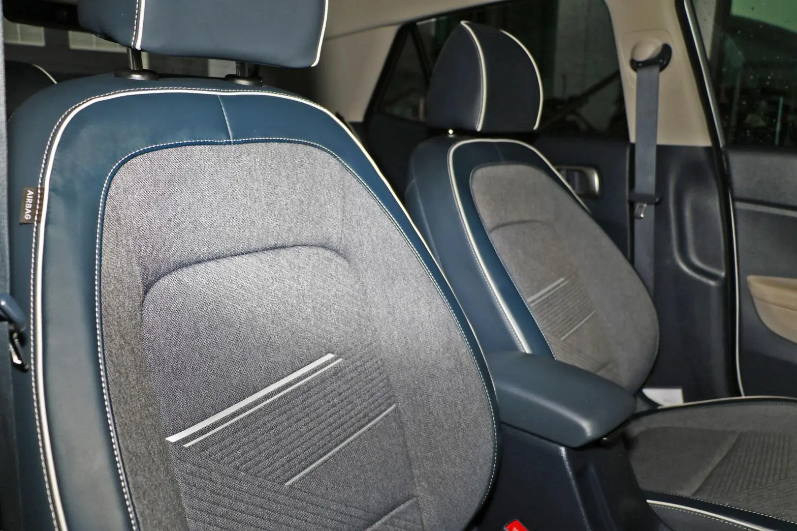 2021 Hyundai Venue Gallery Image 9