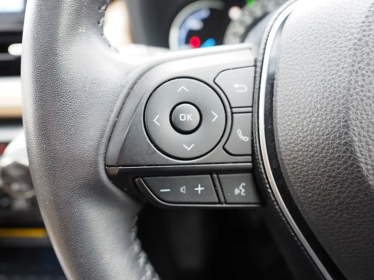 2021 Toyota RAV4 Gallery Image 35