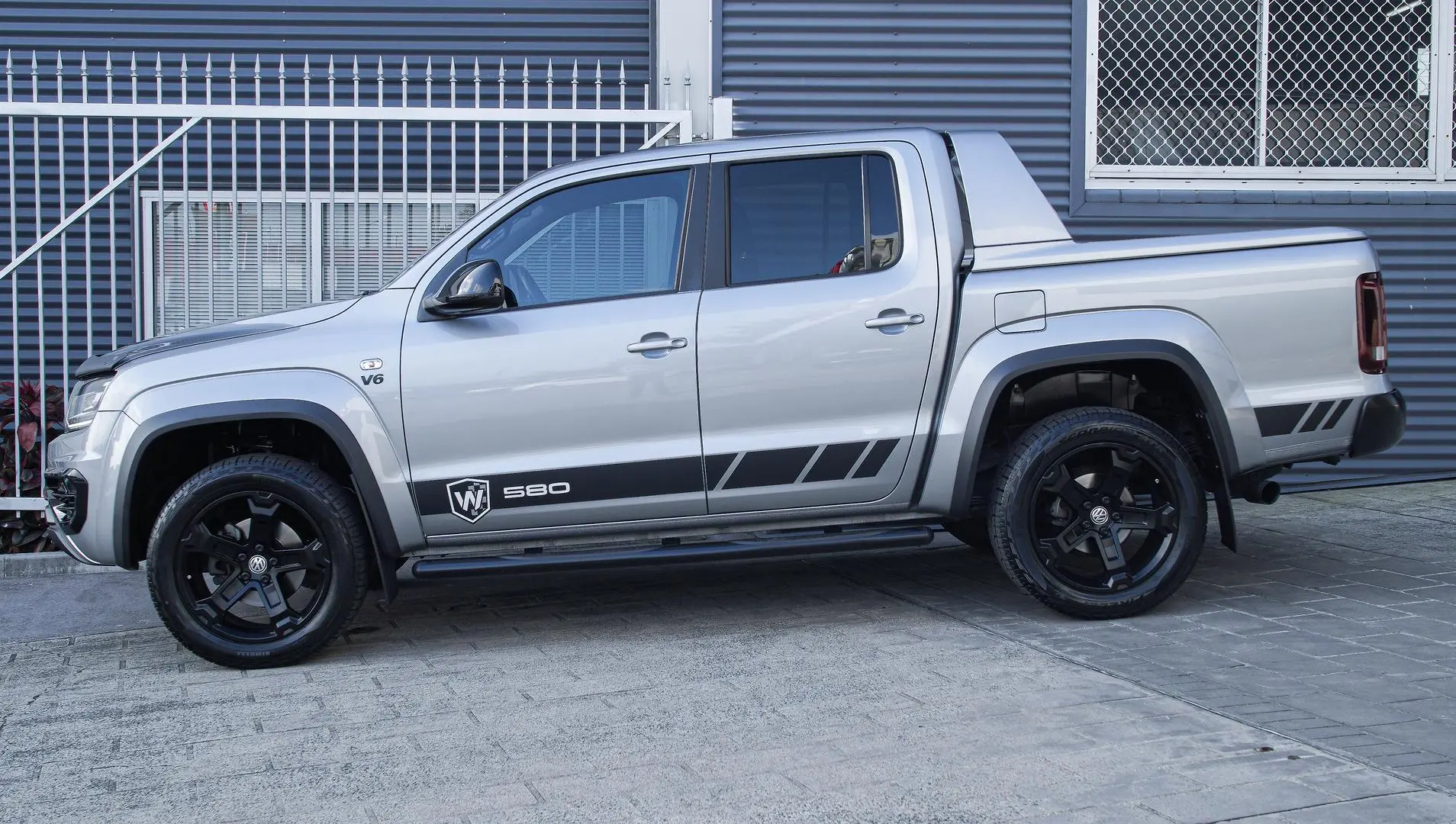 2022 Volkswagen Amarok Gallery Image 4