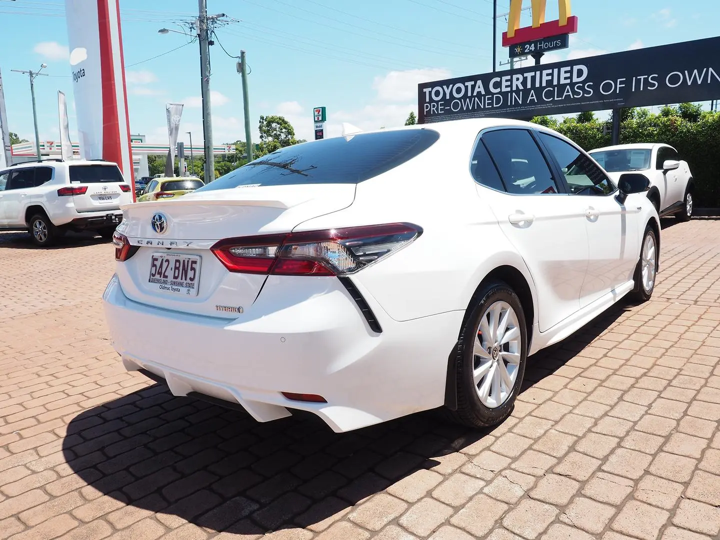 2021 Toyota Camry Gallery Image 5