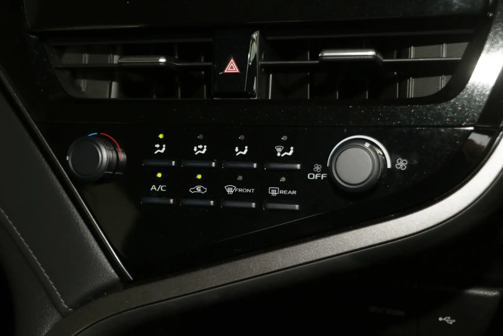 2024 Toyota Camry Gallery Image 12