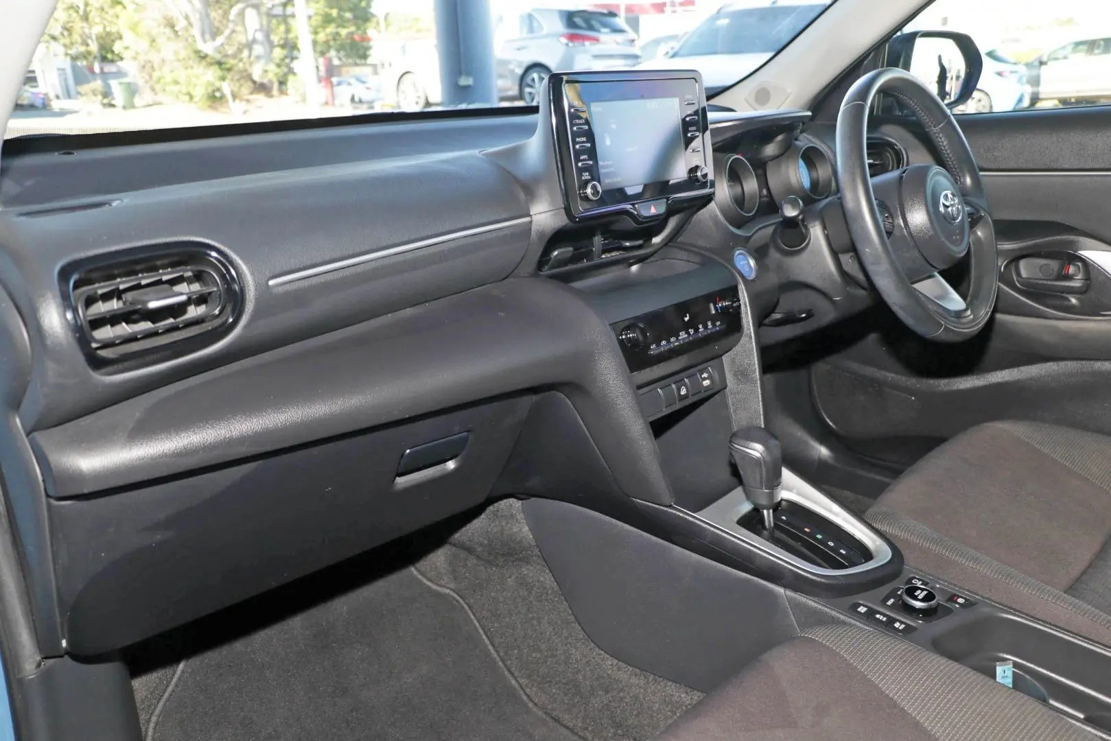 2021 Toyota Yaris Cross Gallery Image 9