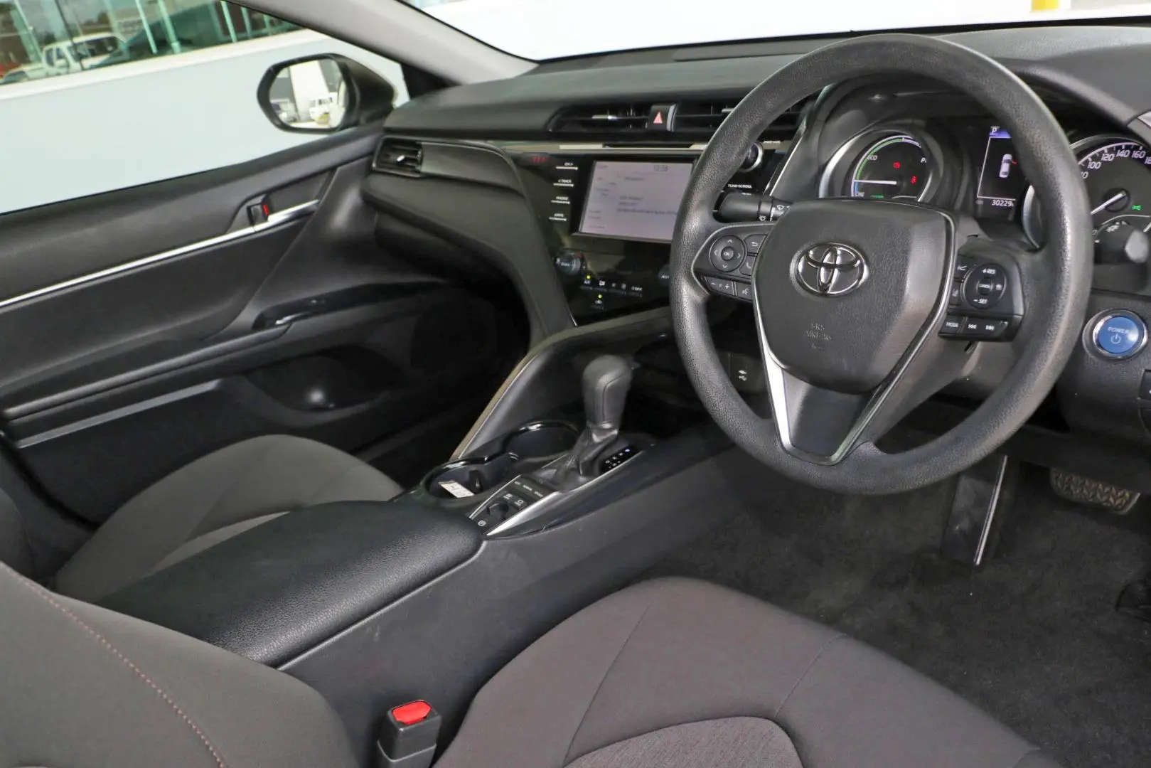 2020 Toyota Camry Gallery Image 6