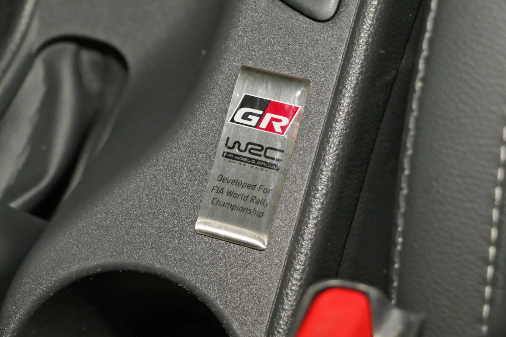 2022 Toyota Yaris Gallery Image 17