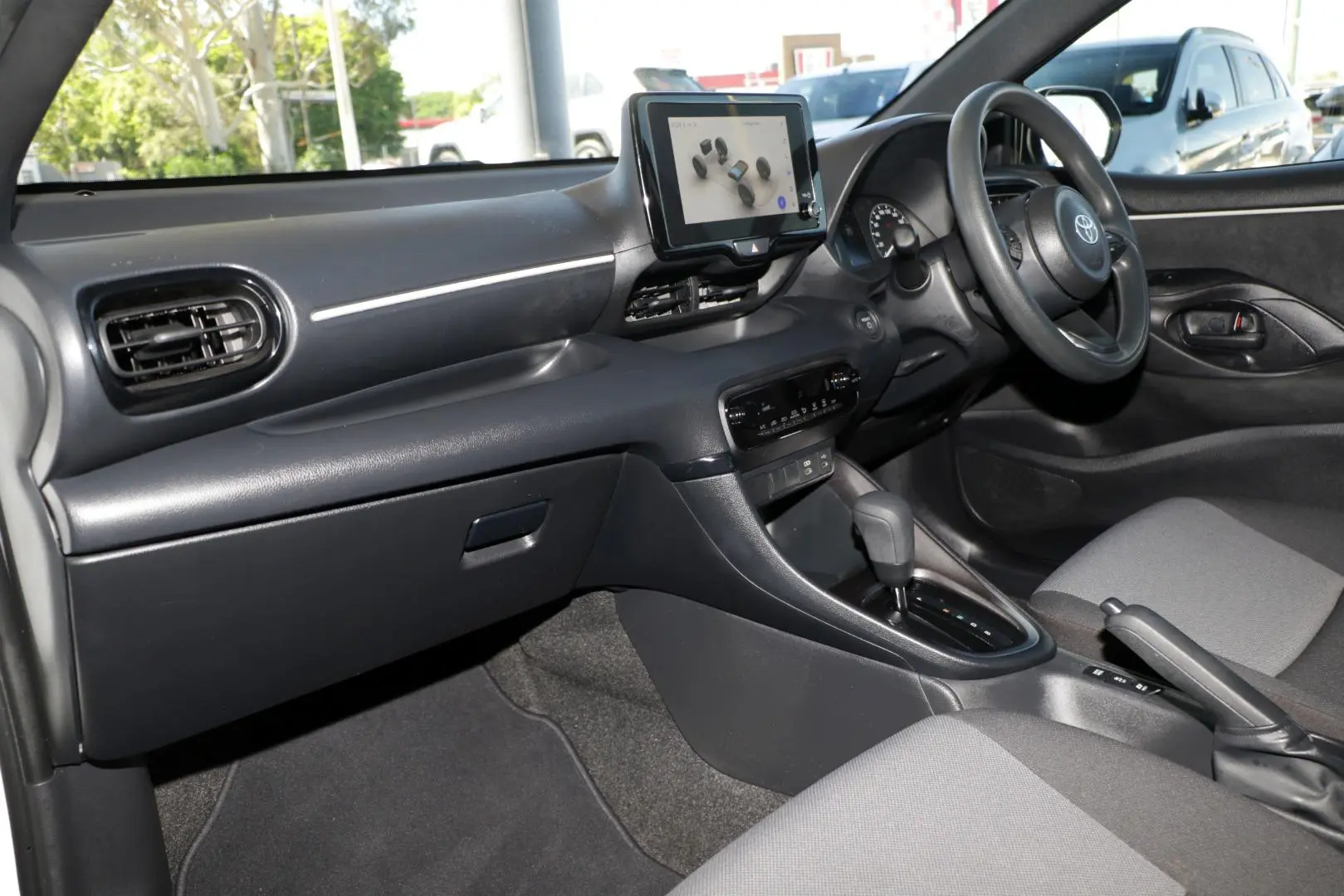 2024 Toyota Yaris Gallery Image 7