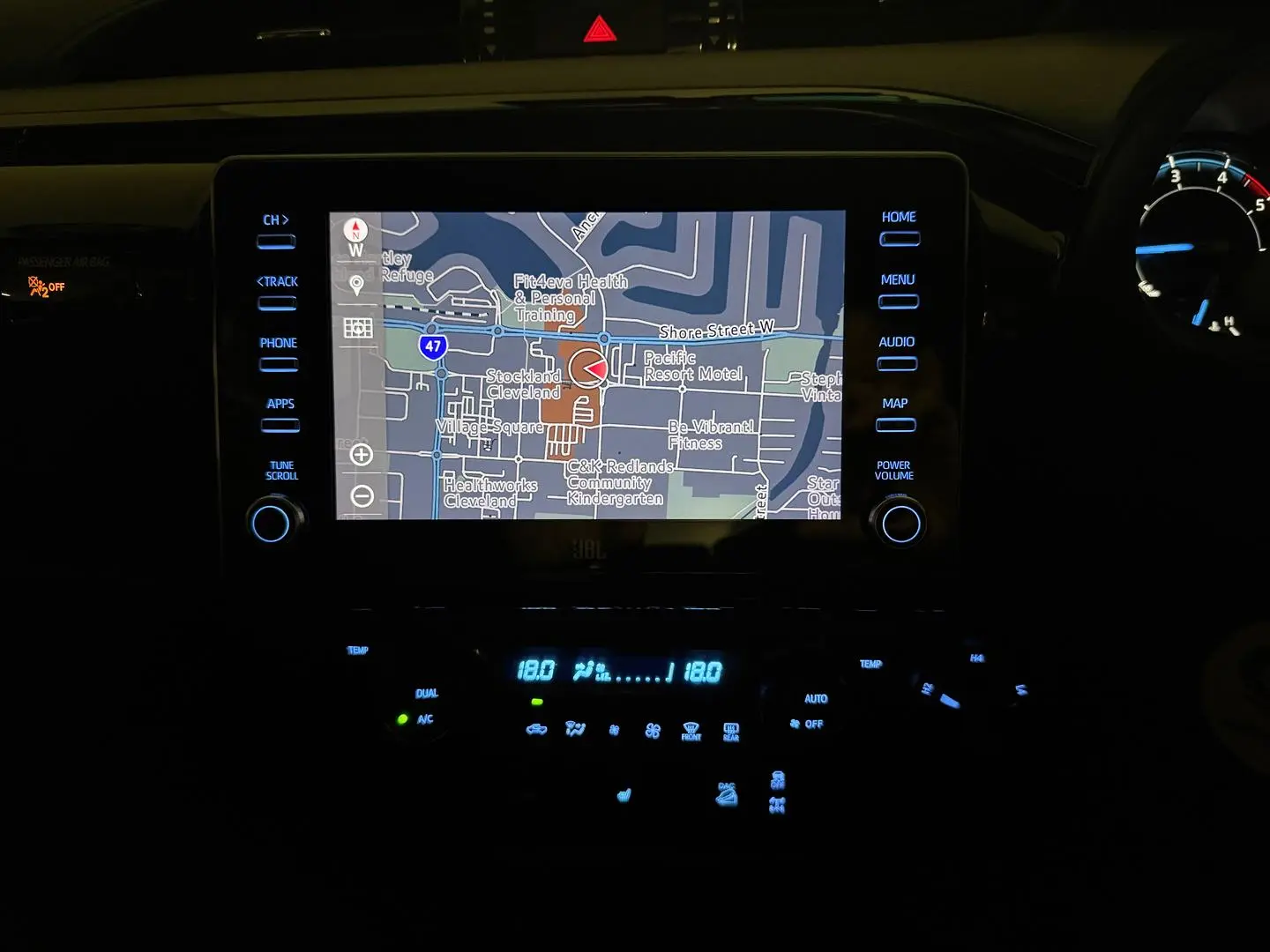 2022 Toyota Hilux Gallery Image 8
