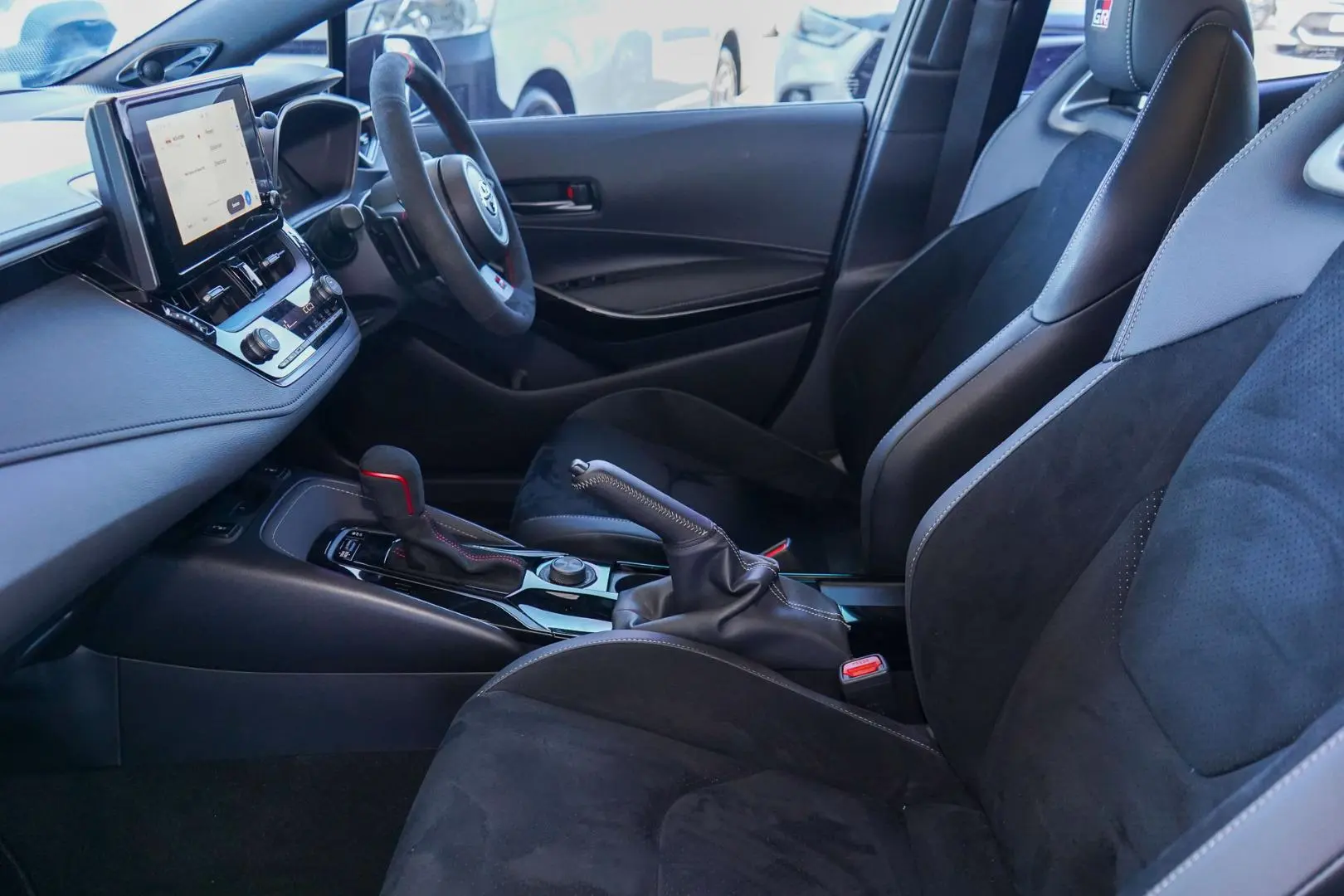 2025 Toyota Corolla Gallery Image 10