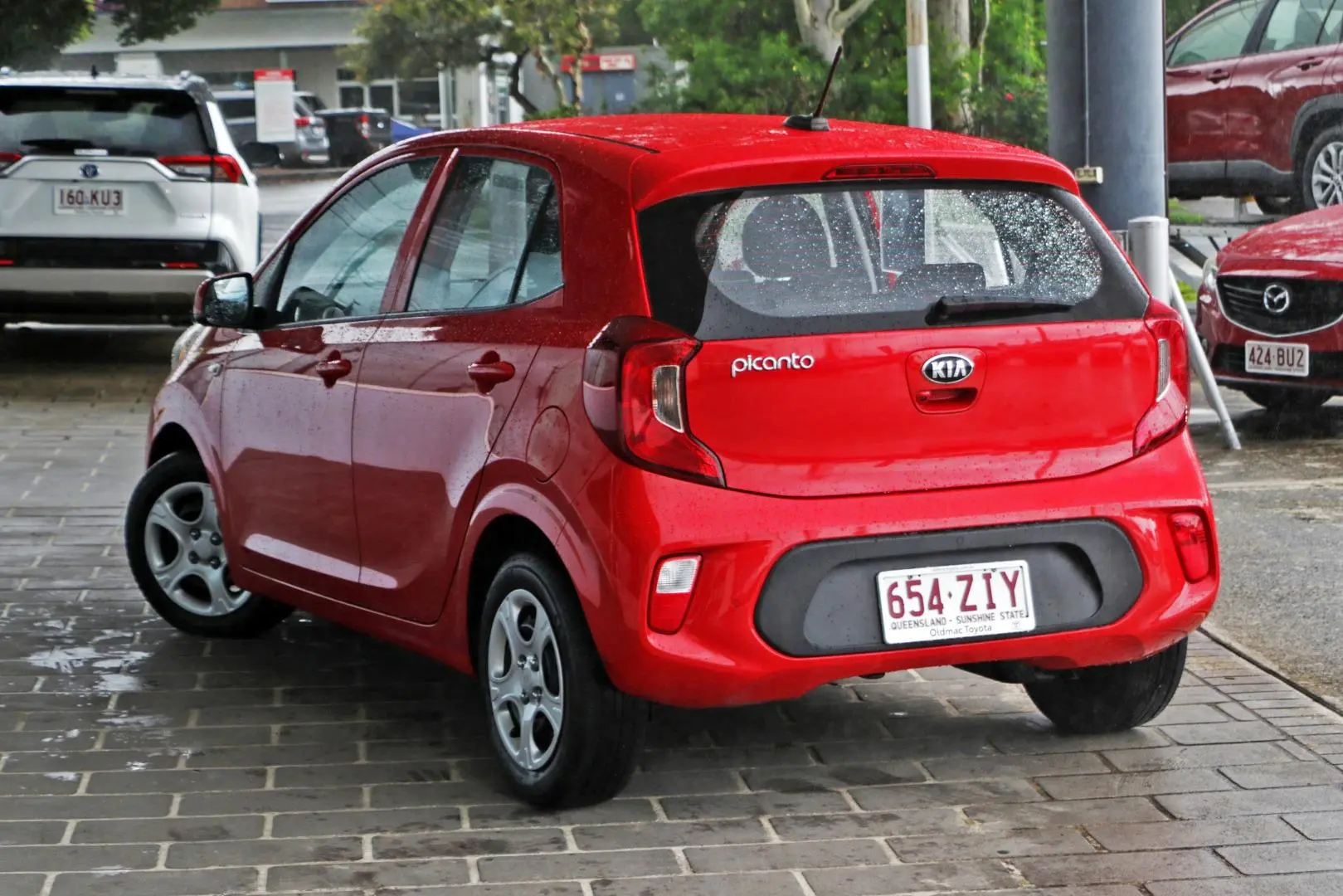 2019 Kia Picanto Gallery Image 2