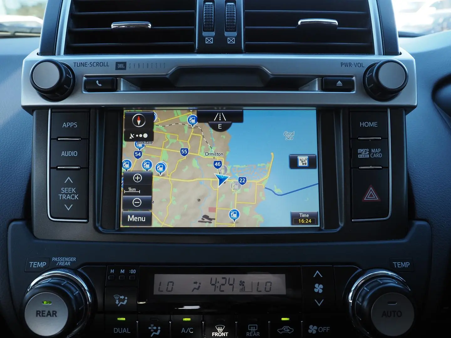 2017 Toyota Landcruiser Prado Gallery Image 33