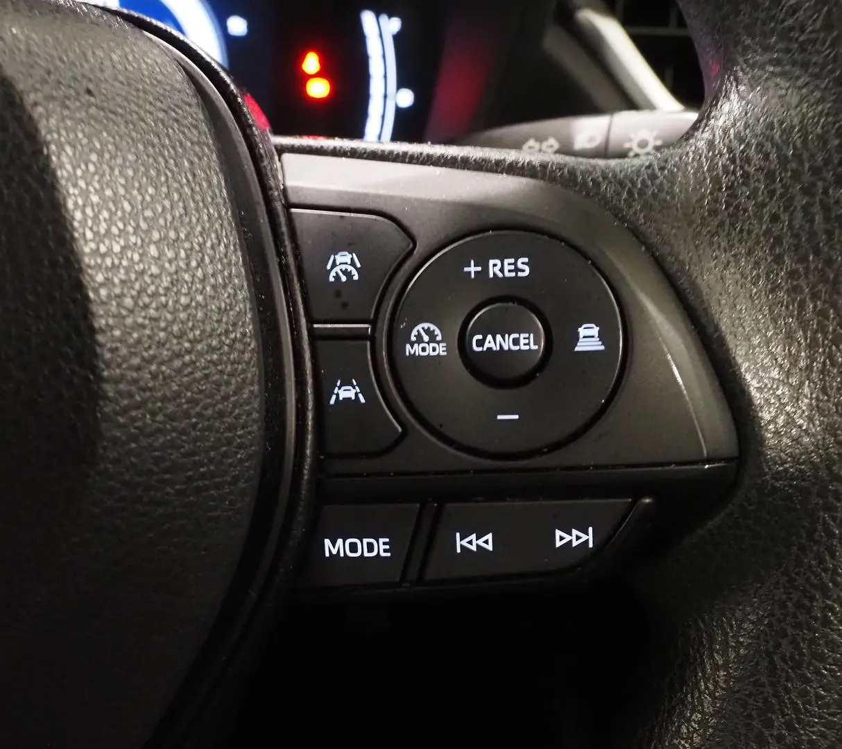 2024 Toyota Corolla Cross Gallery Image 18