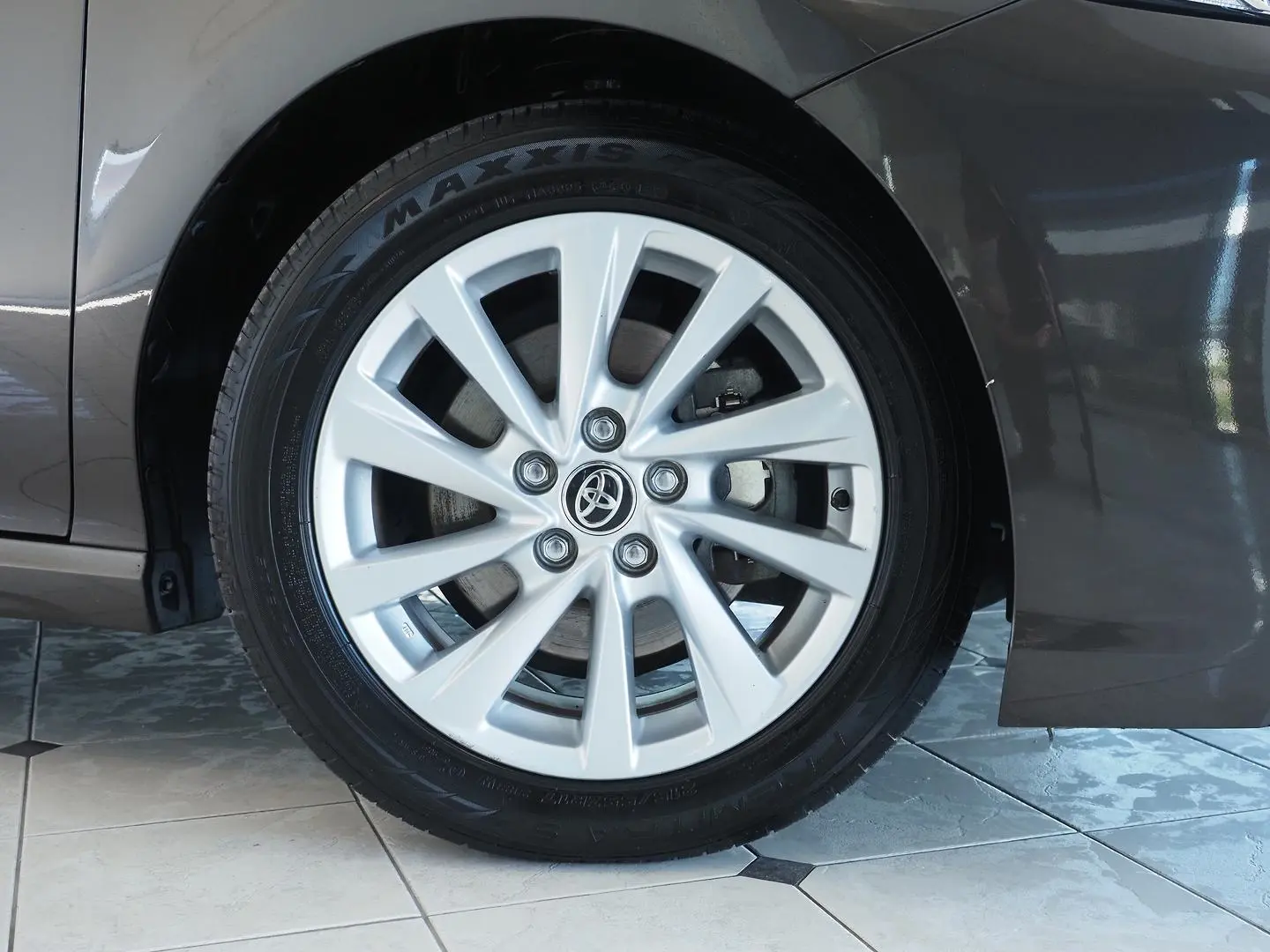 2021 Toyota Camry Gallery Image 14