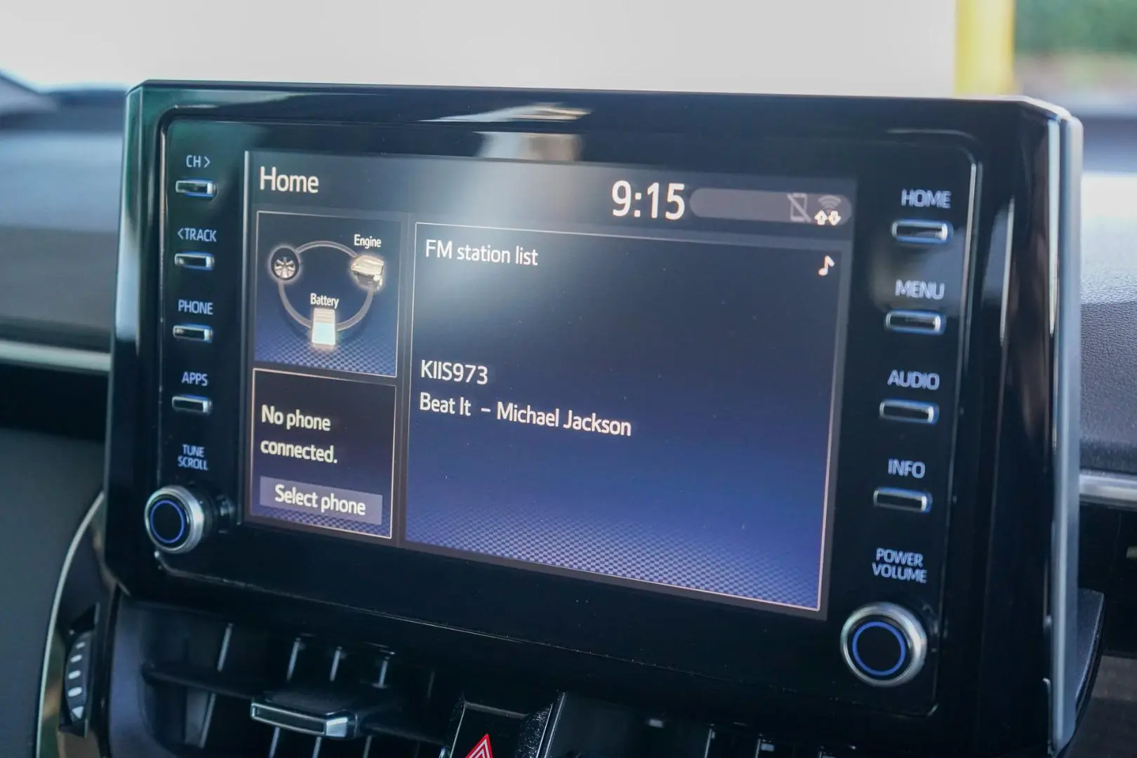 2020 Toyota Corolla Gallery Image 12