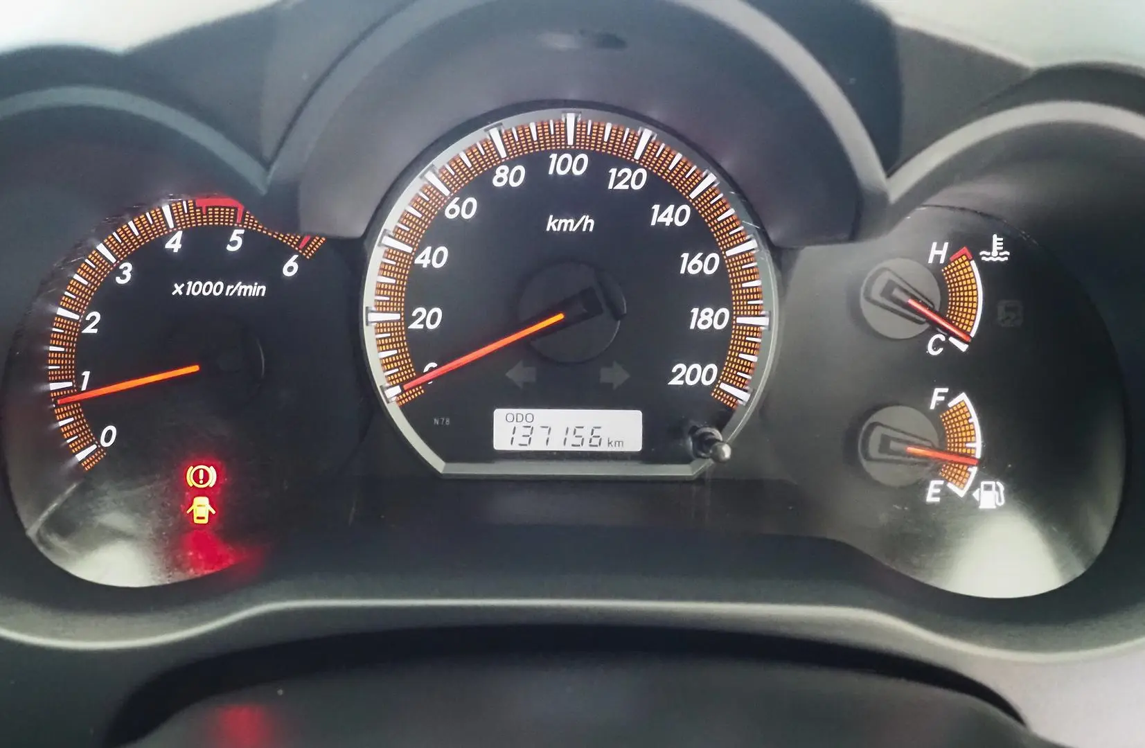 2015 Toyota Hilux Gallery Image 20