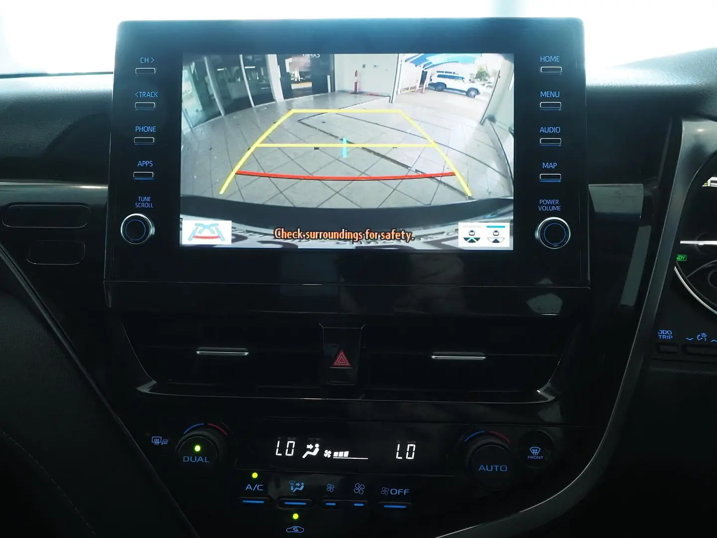 2021 Toyota Camry Gallery Image 24