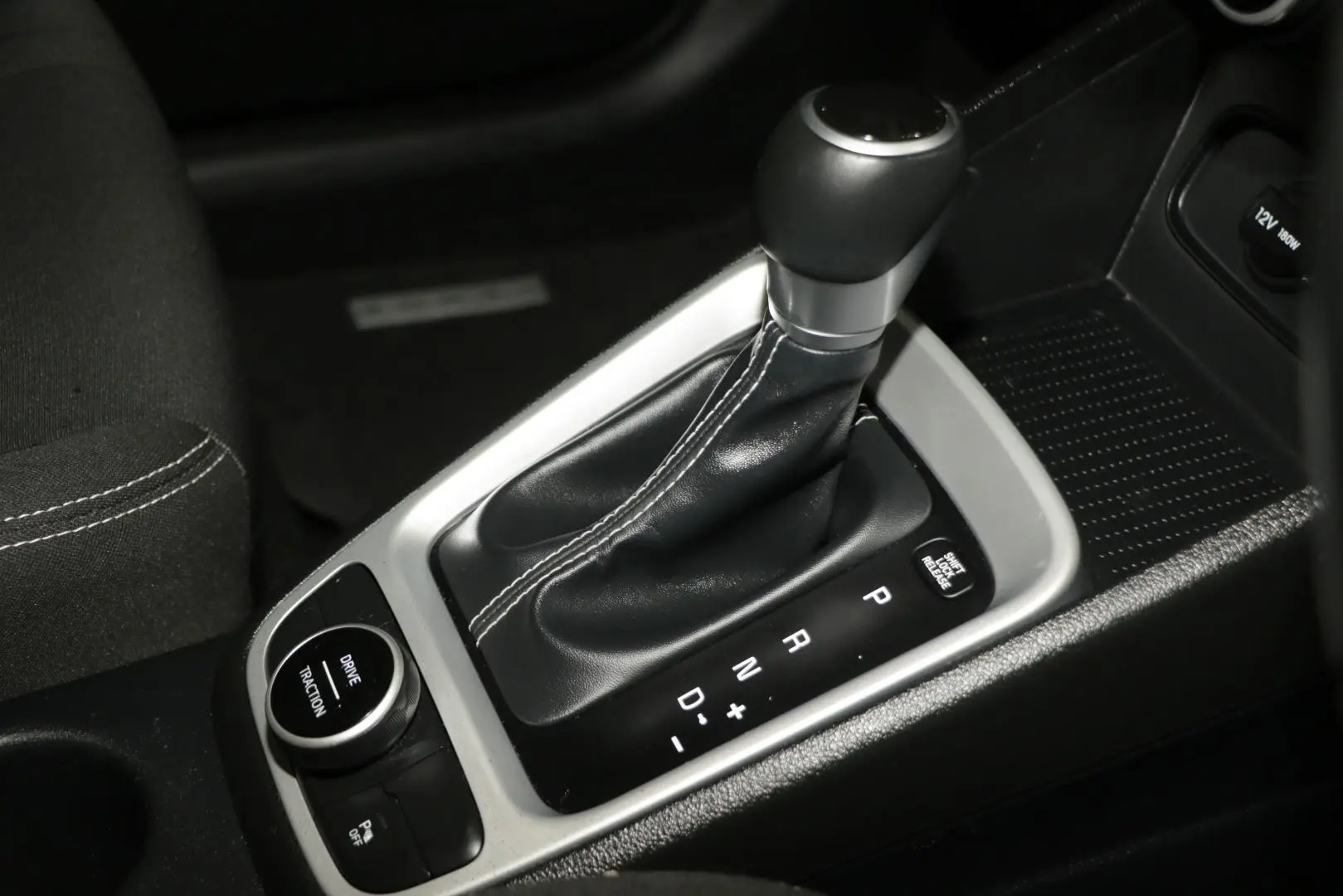 2019 Hyundai Venue Gallery Image 13