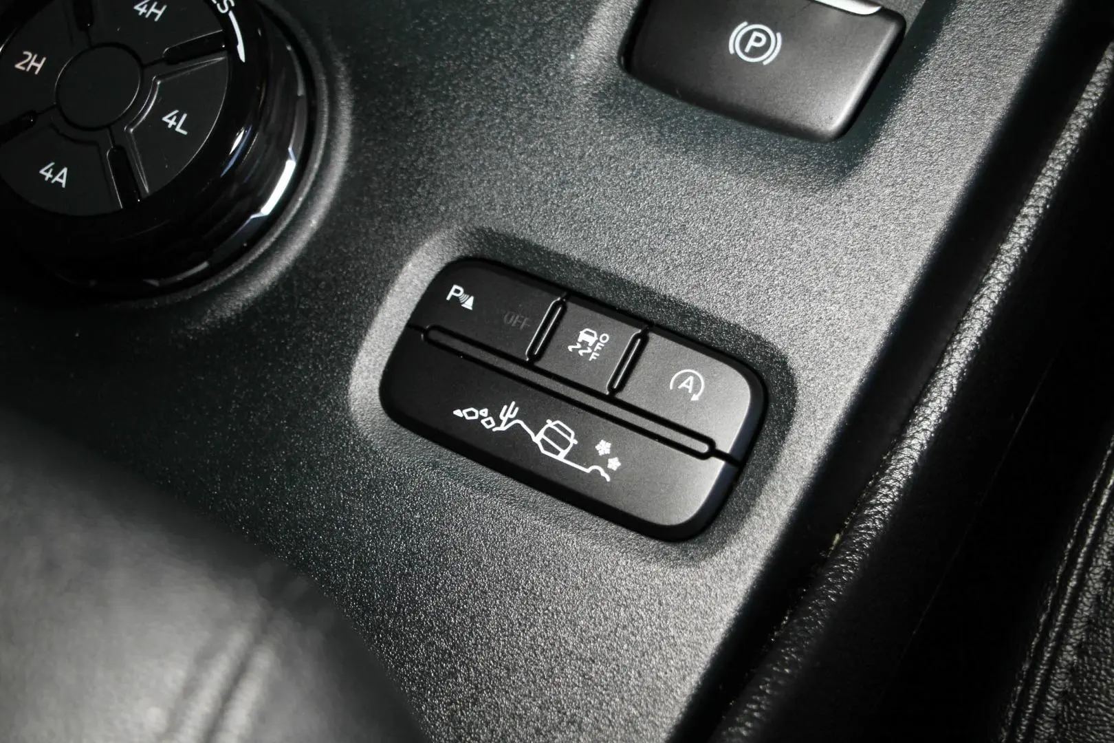 2024 Ford Everest Gallery Image 15