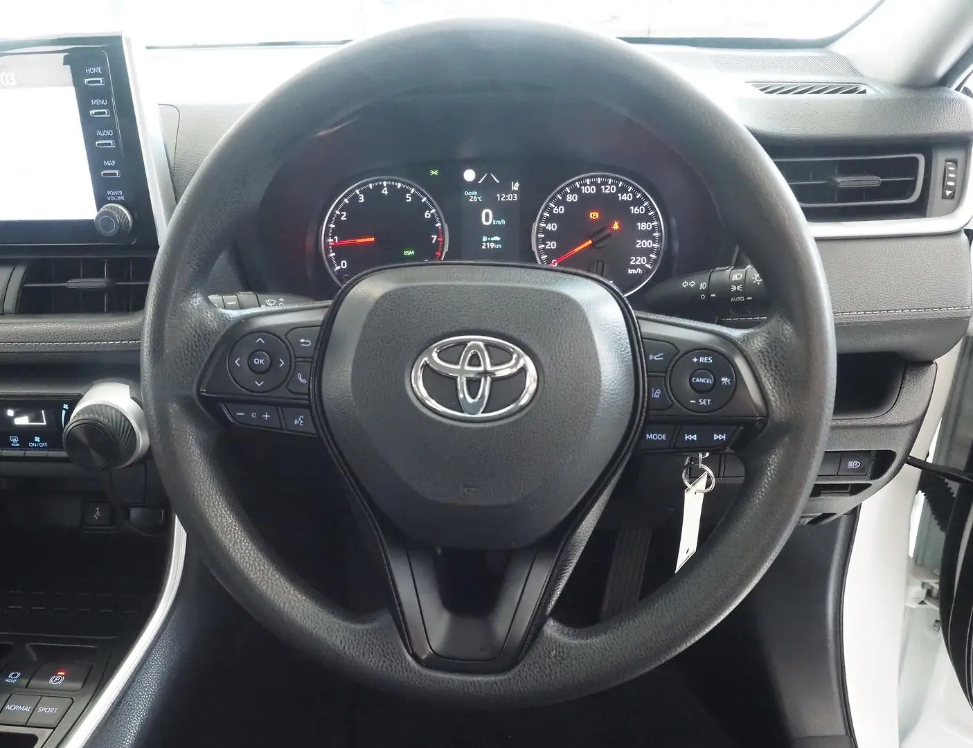 2020 Toyota RAV4 Gallery Image 17