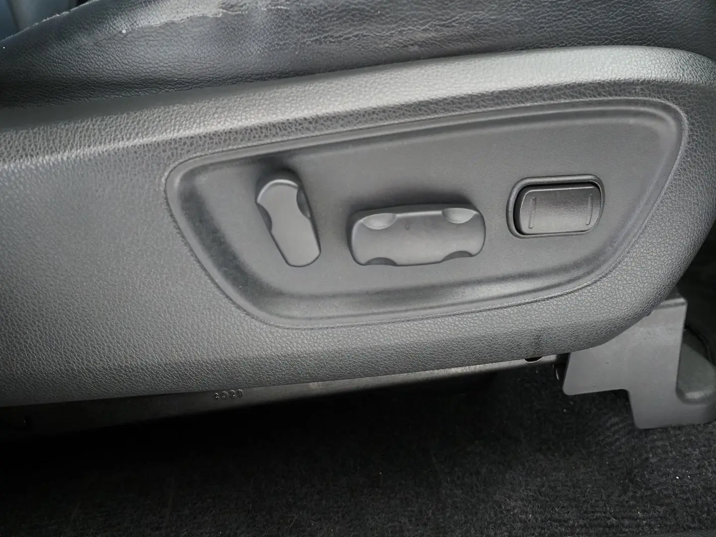 2022 Mitsubishi Pajero Sport Gallery Image 21