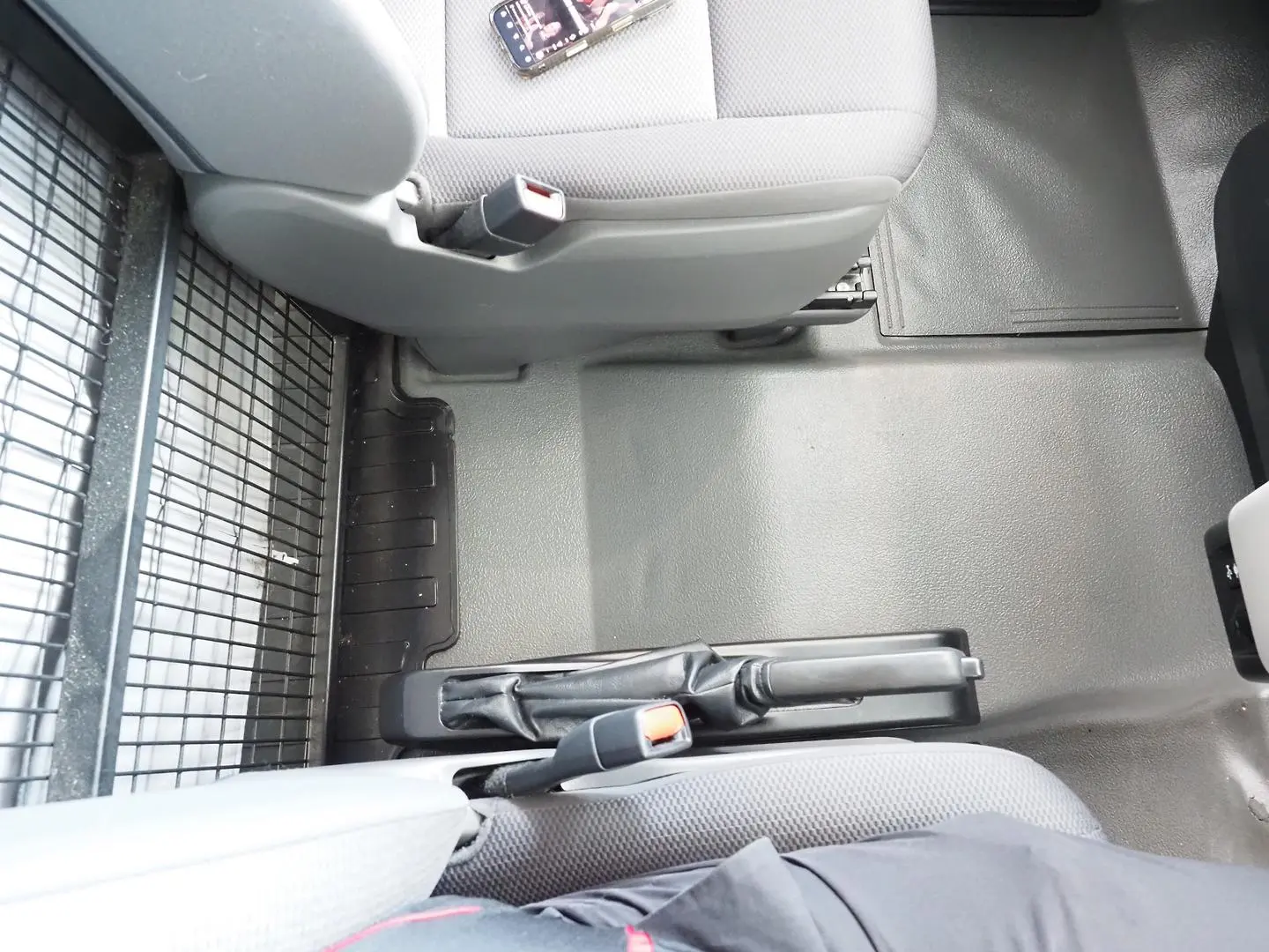 2019 Toyota Hiace Gallery Image 22