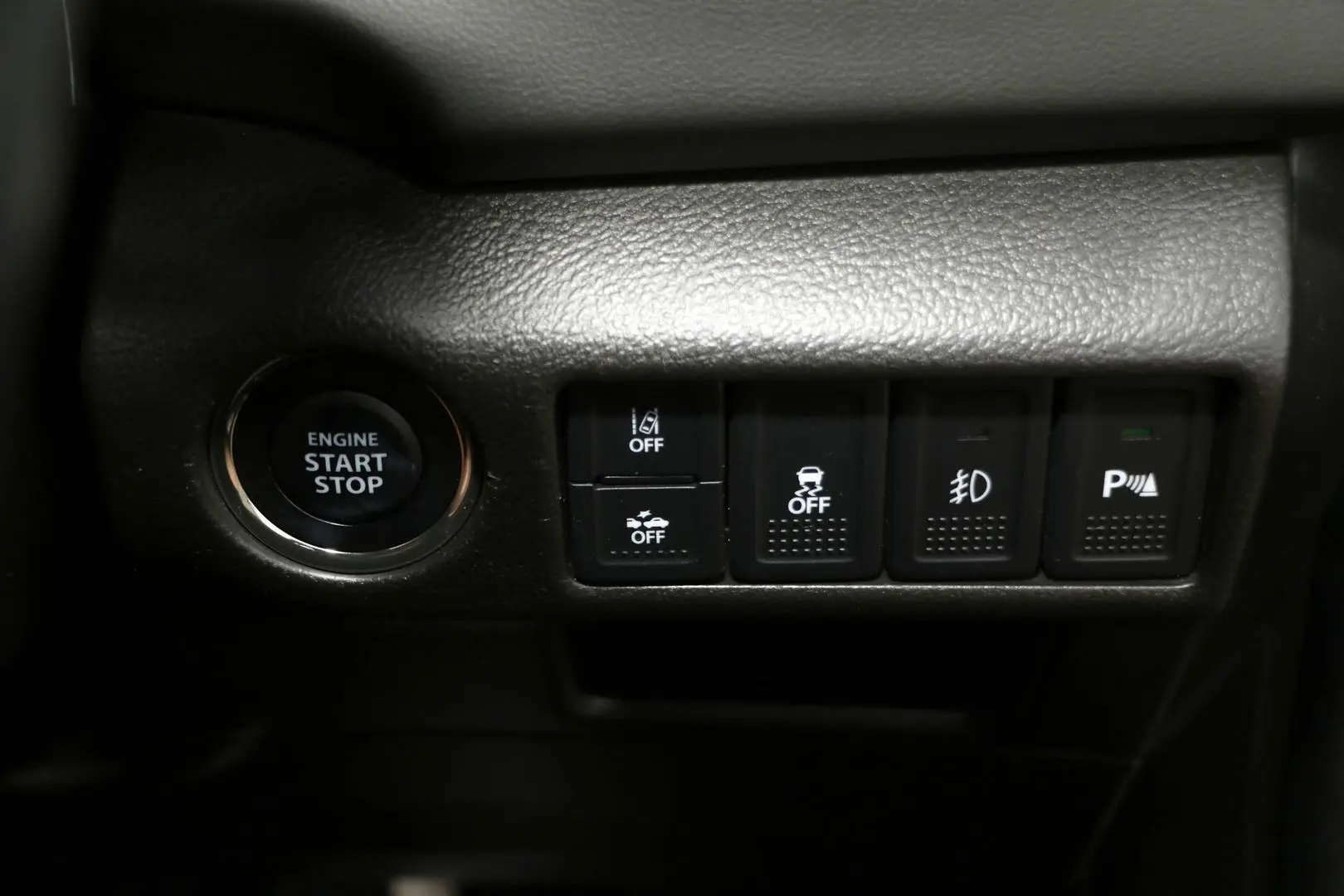 2023 Suzuki S-Cross Gallery Image 13