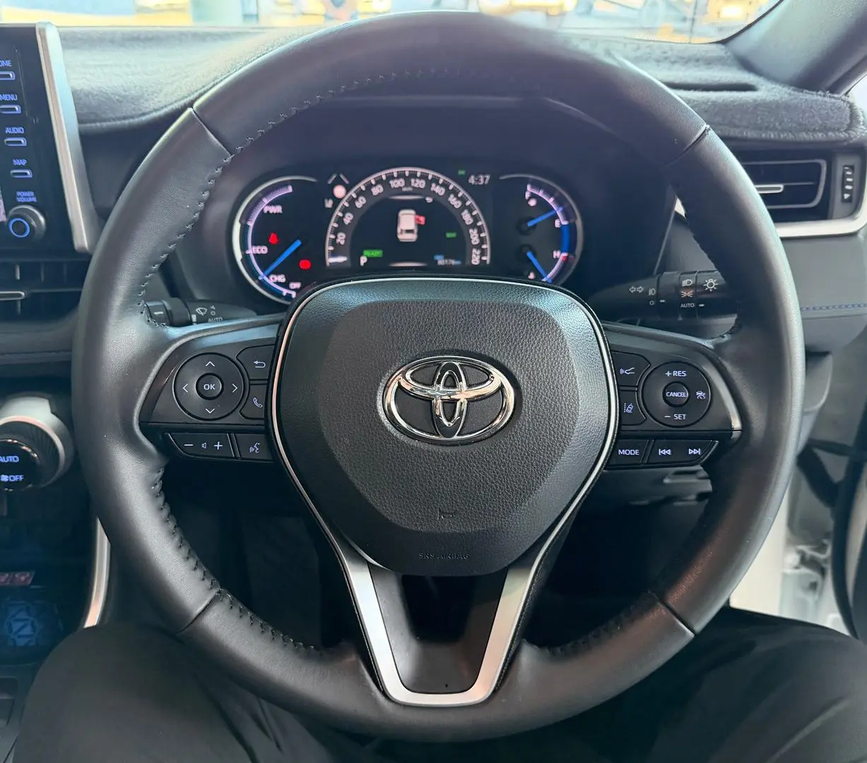 2022 Toyota RAV4 Gallery Image 22