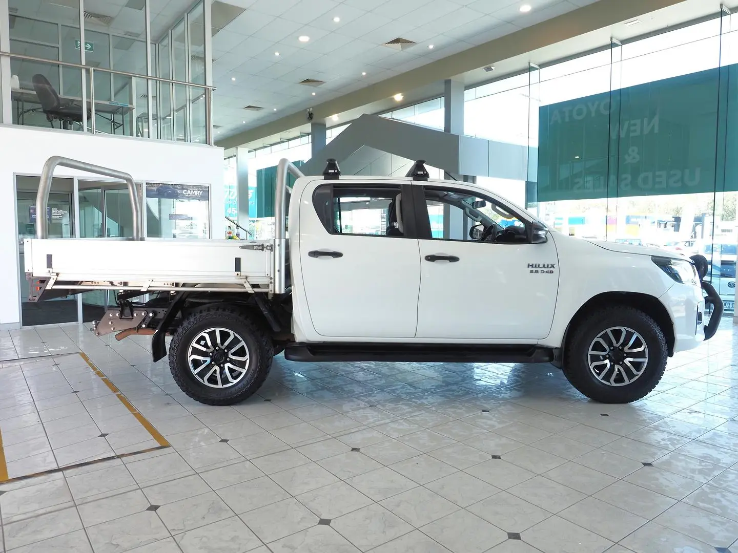 2019 Toyota Hilux Gallery Image 7