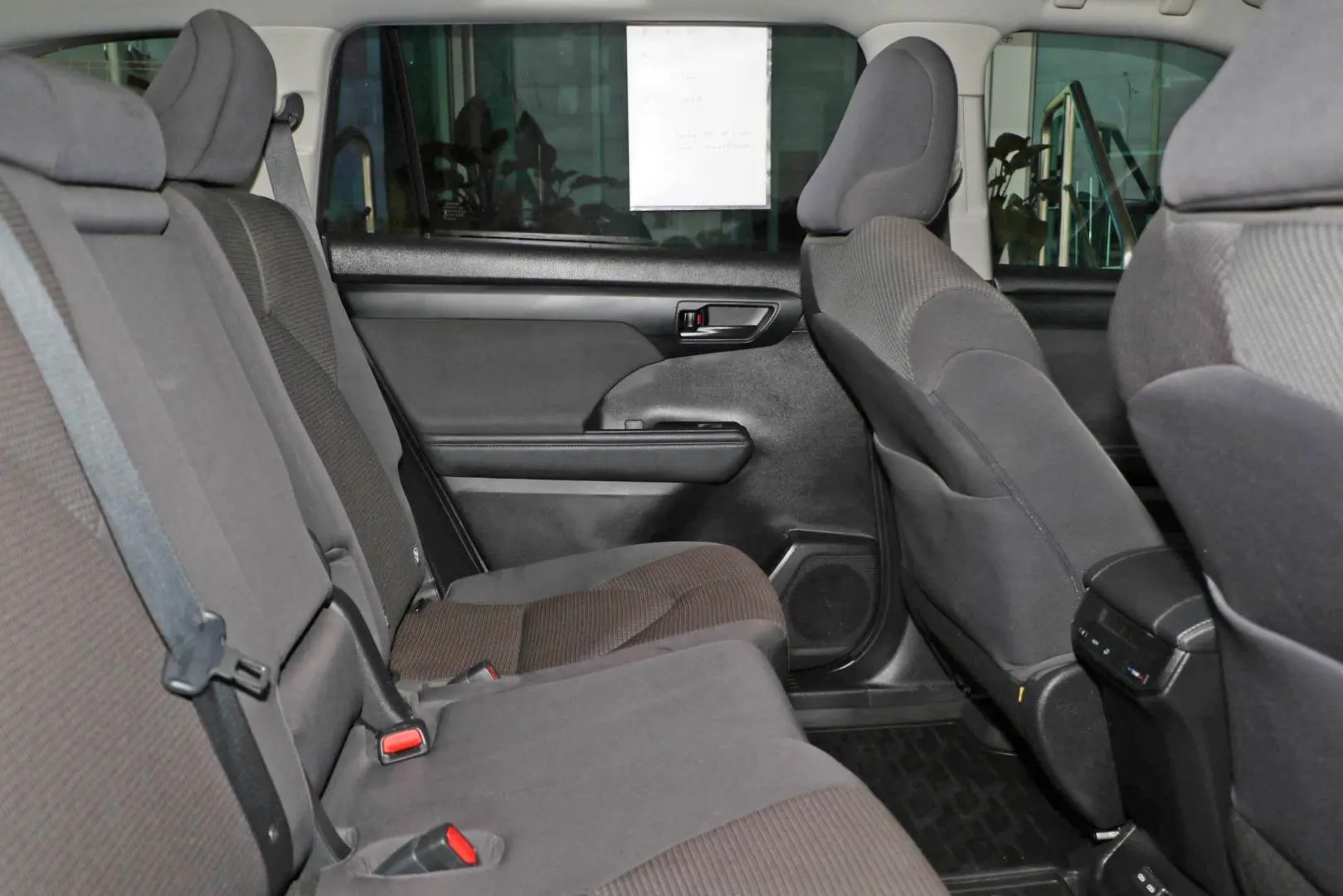 2022 Toyota Kluger Gallery Image 11