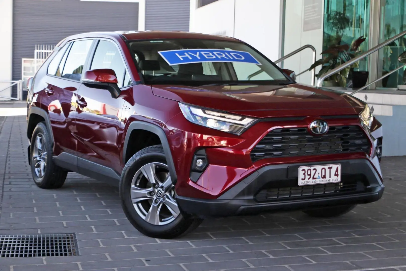 2025 Toyota RAV4 Image