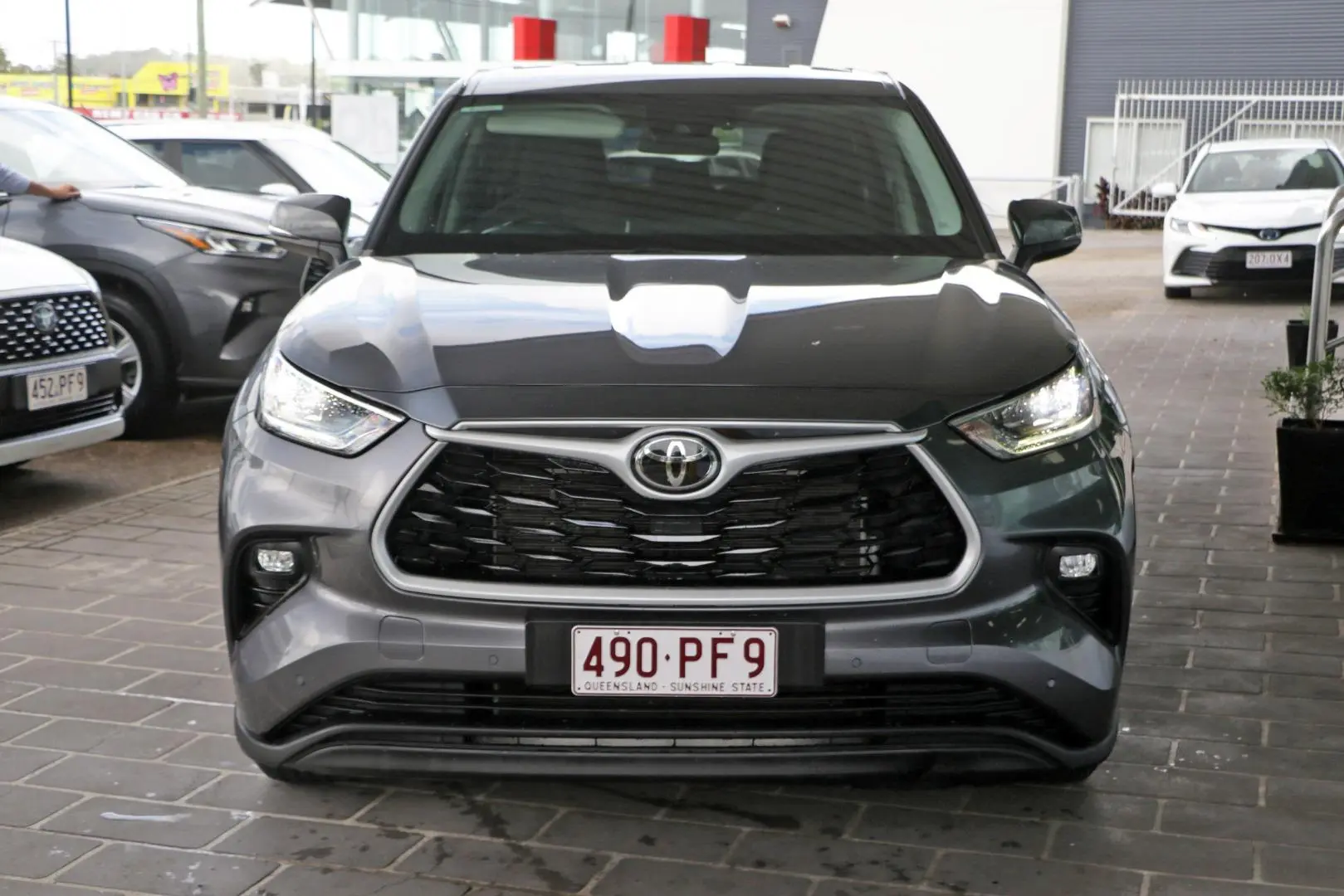 2023 Toyota Kluger Gallery Image 4