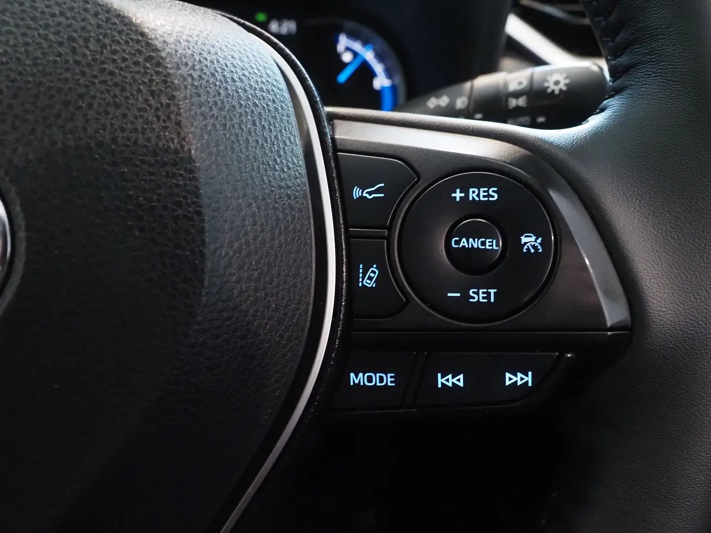2021 Toyota RAV4 Gallery Image 27