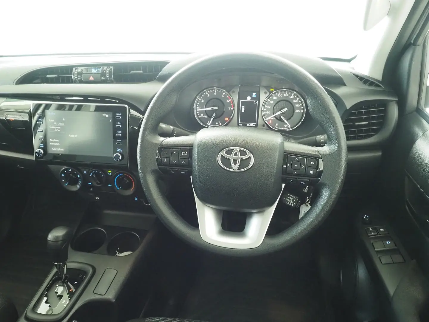 2026 Toyota Hilux Gallery Image 16