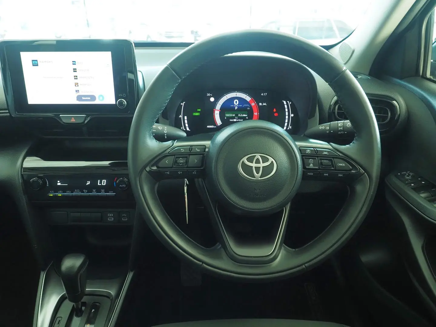 2024 Toyota Yaris Cross Gallery Image 18