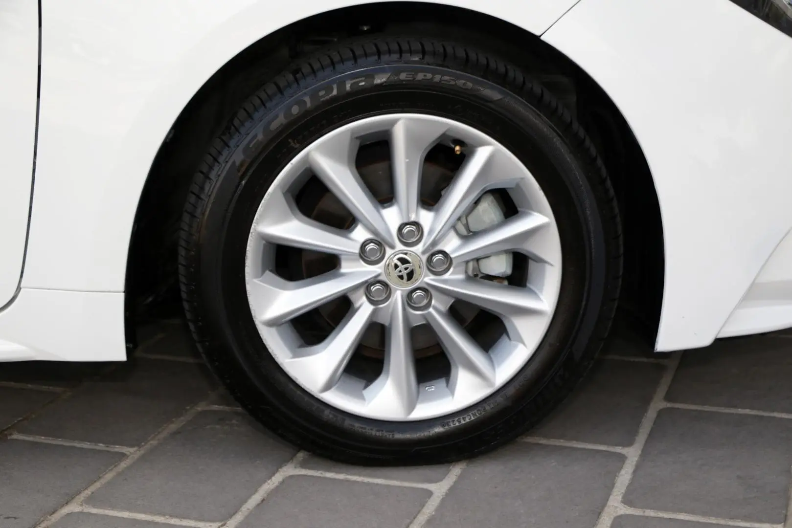 2020 Toyota Corolla Gallery Image 19