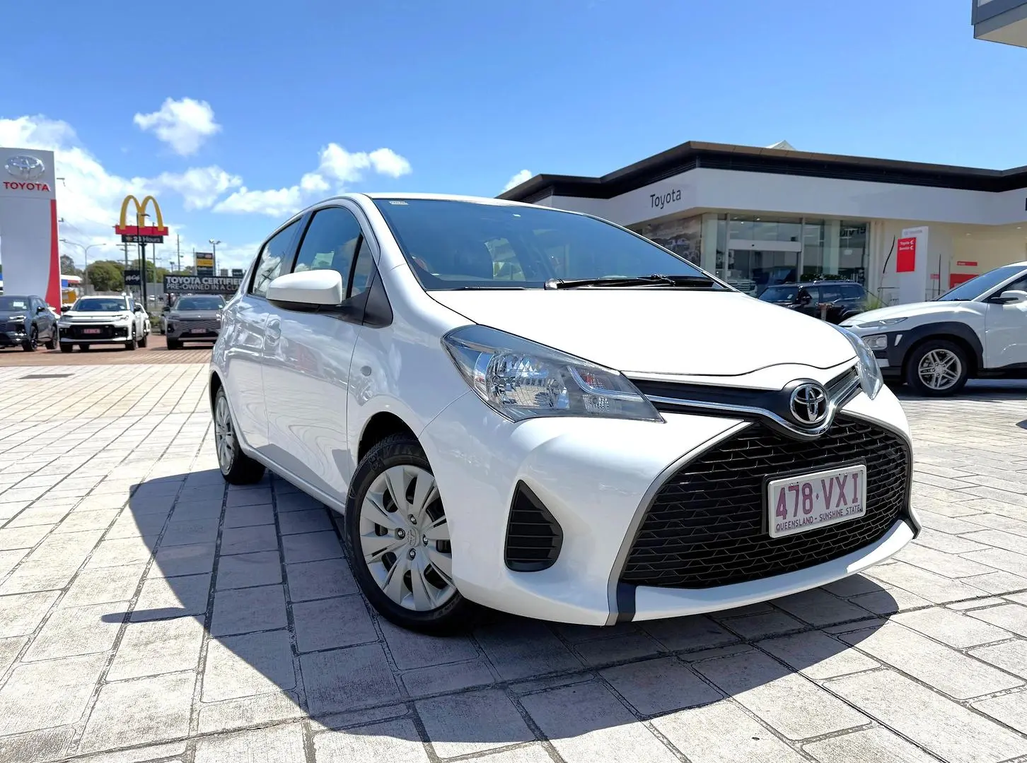 2015 Toyota Yaris Image
