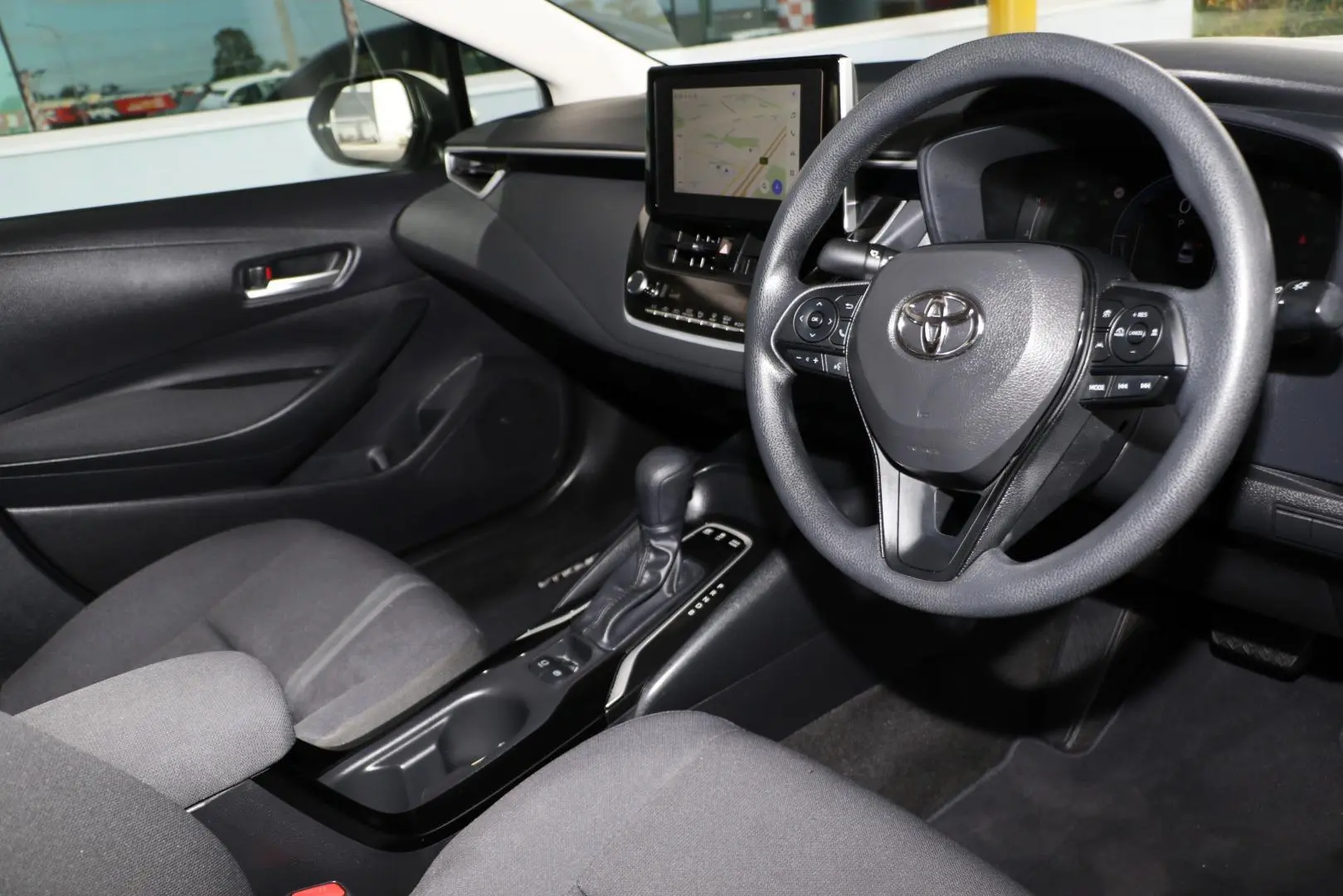 2024 Toyota Corolla Gallery Image 6