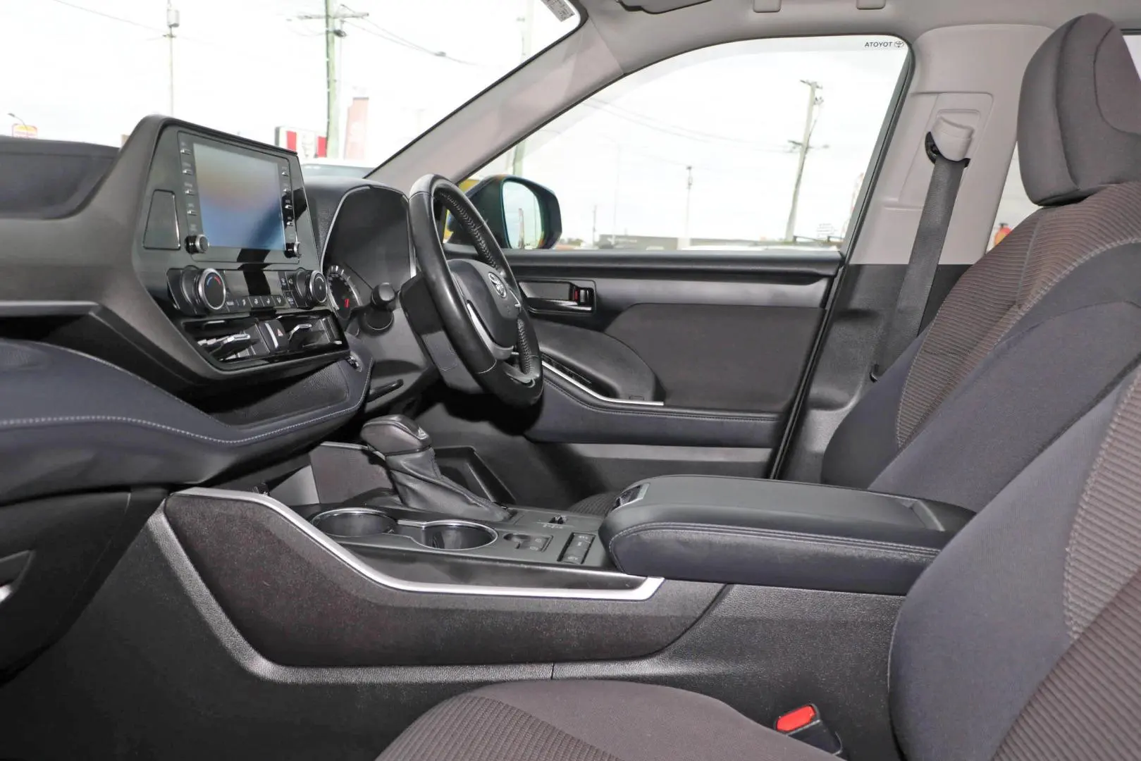 2022 Toyota Kluger Gallery Image 10