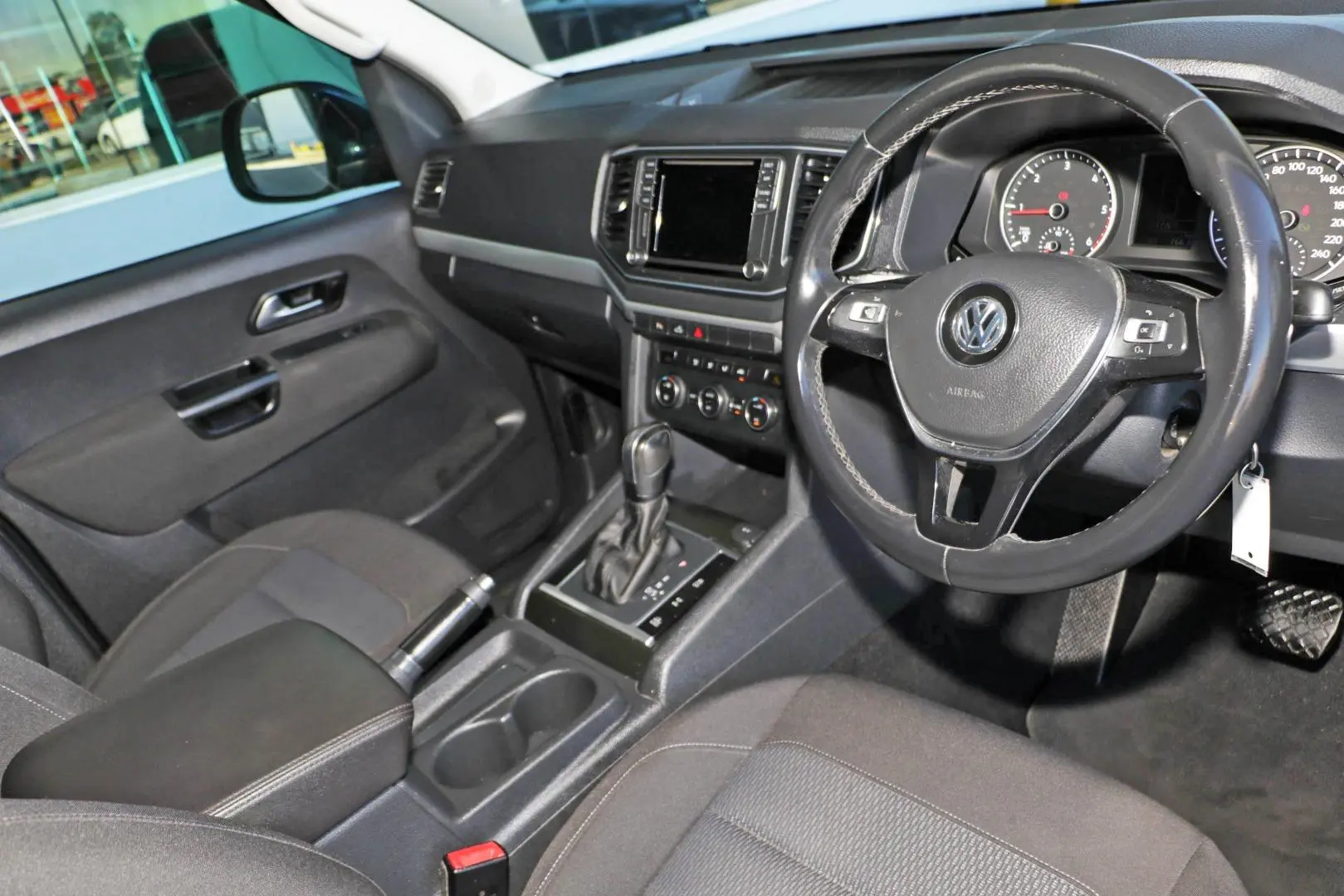 2019 Volkswagen Amarok Gallery Image 6
