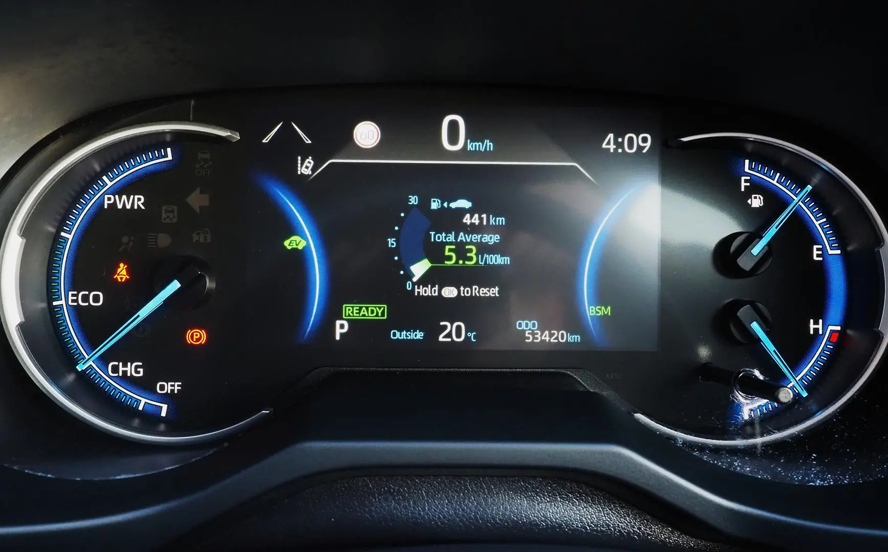 2024 Toyota RAV4 Gallery Image 27
