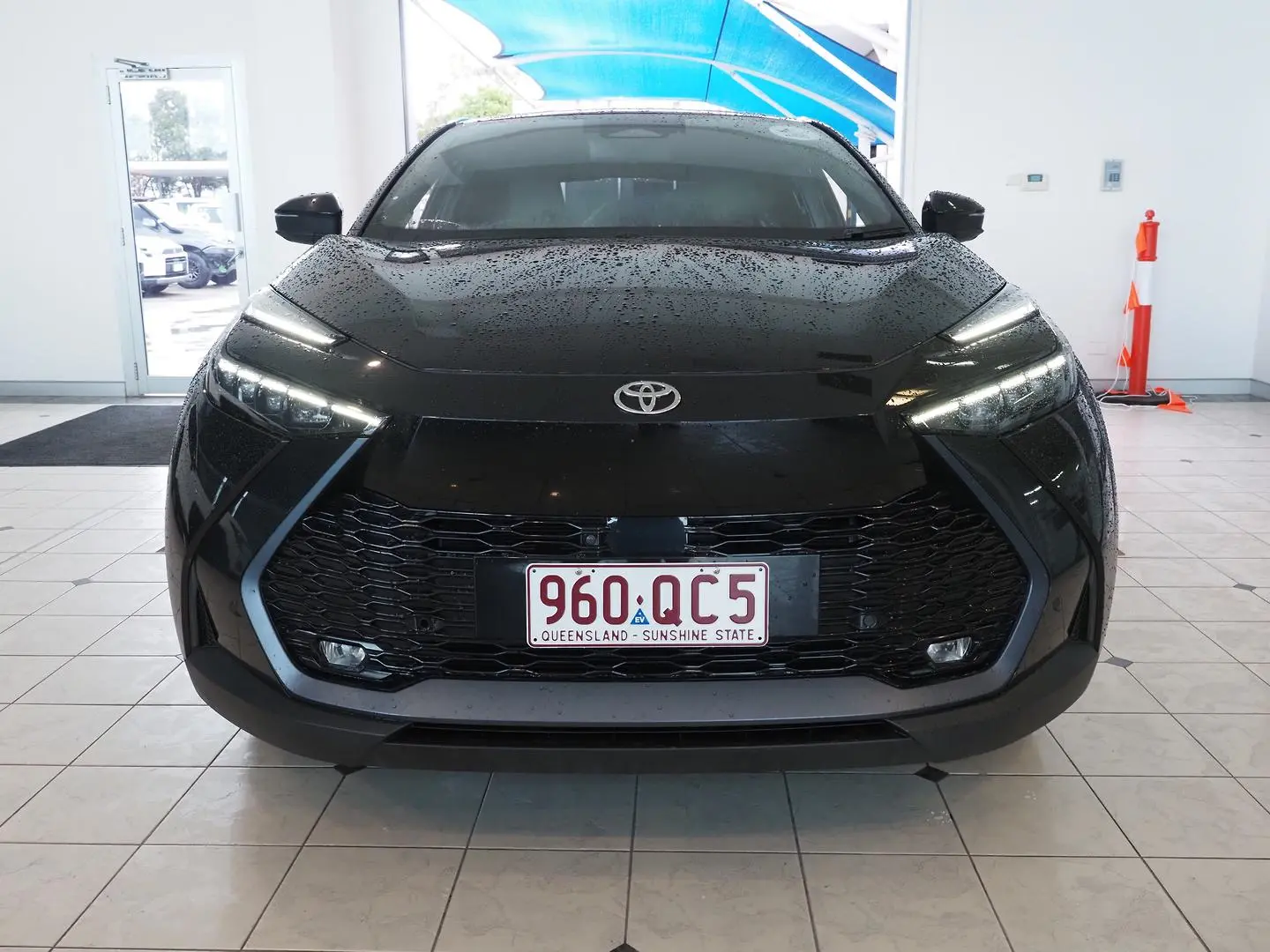 2024 Toyota C-HR Gallery Image 12