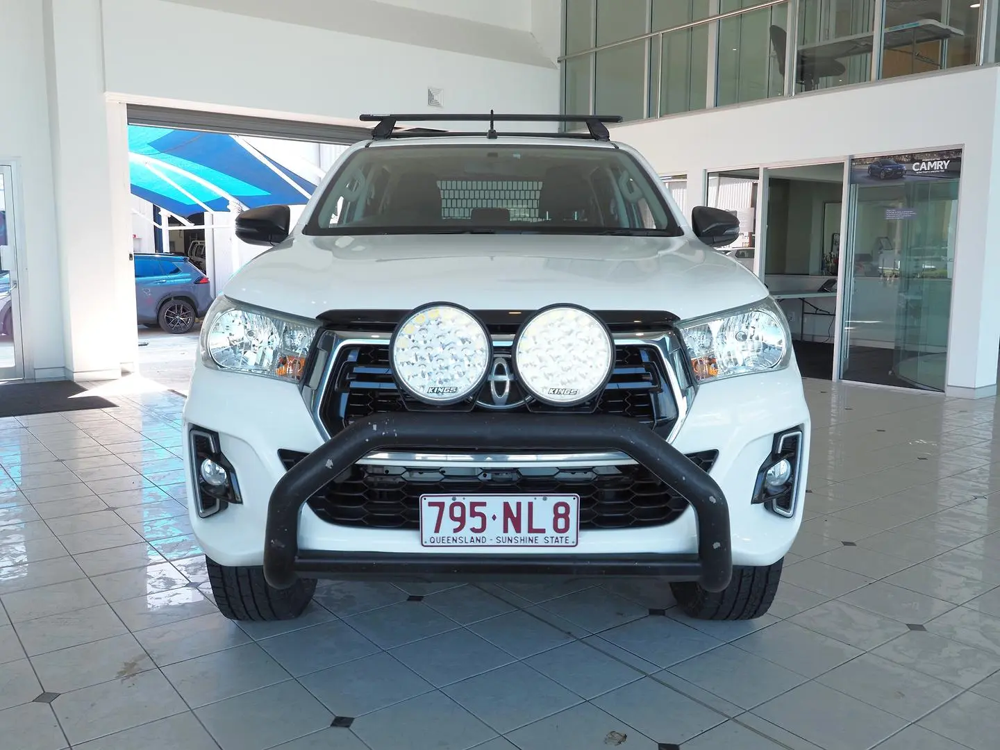 2019 Toyota Hilux Gallery Image 9