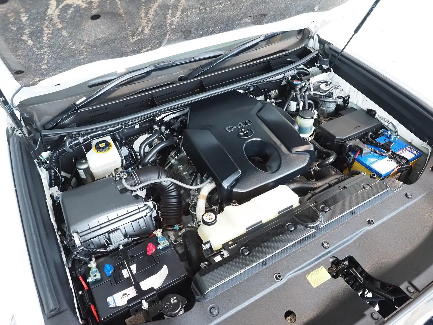 2018 Toyota Landcruiser Prado Gallery Image 4