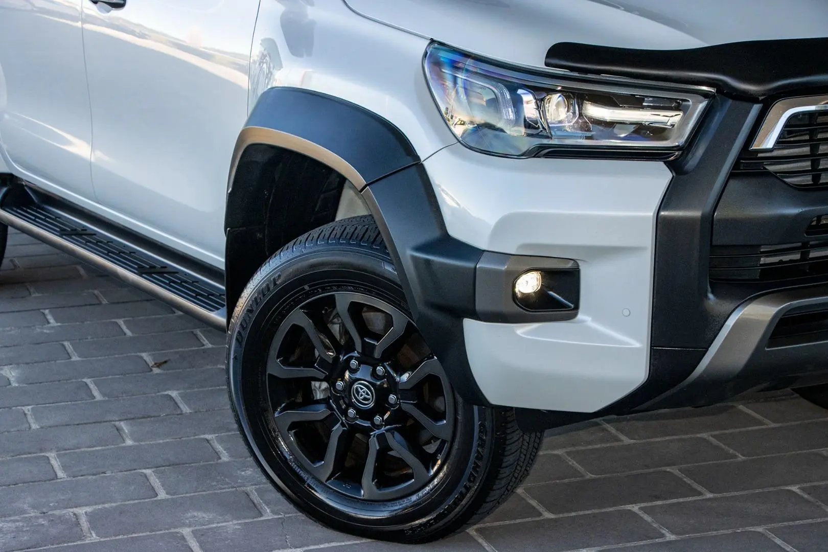 2022 Toyota Hilux Gallery Image 17