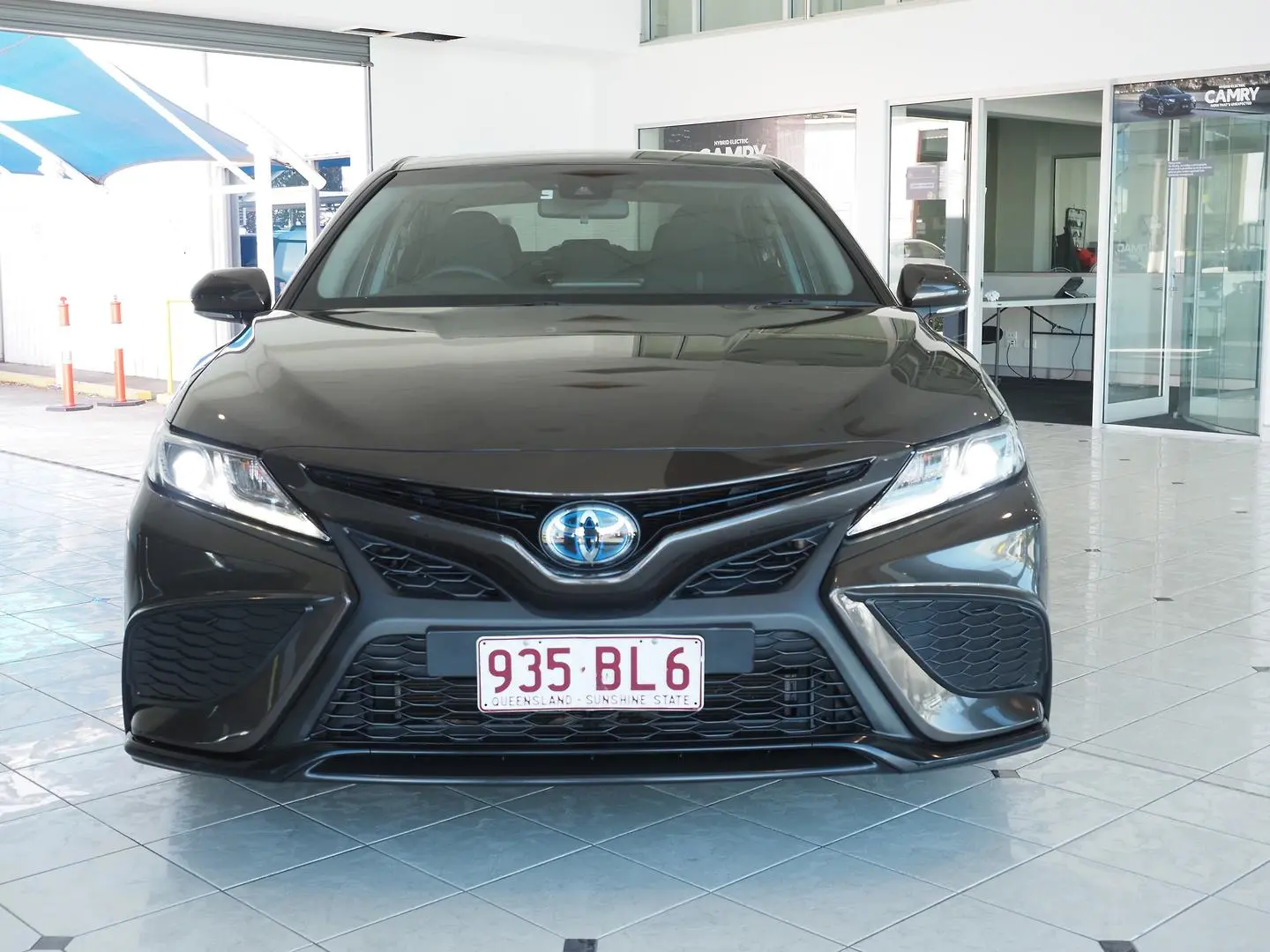 2021 Toyota Camry Gallery Image 13