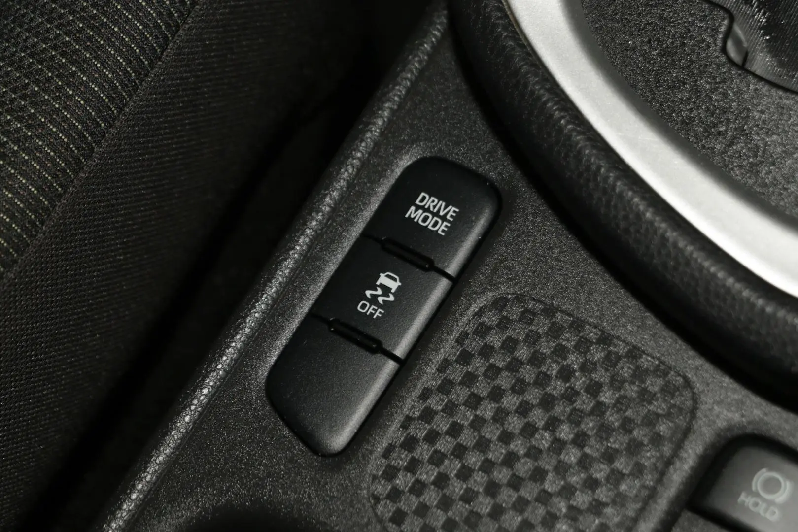 2021 Toyota Yaris Cross Gallery Image 13