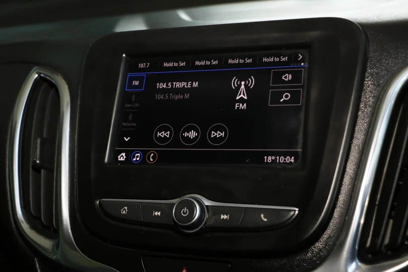 2020 Holden Equinox Gallery Image 14