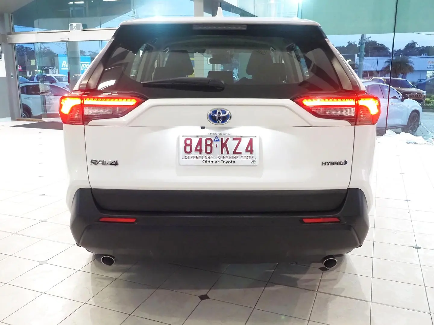 2024 Toyota RAV4 Gallery Image 9