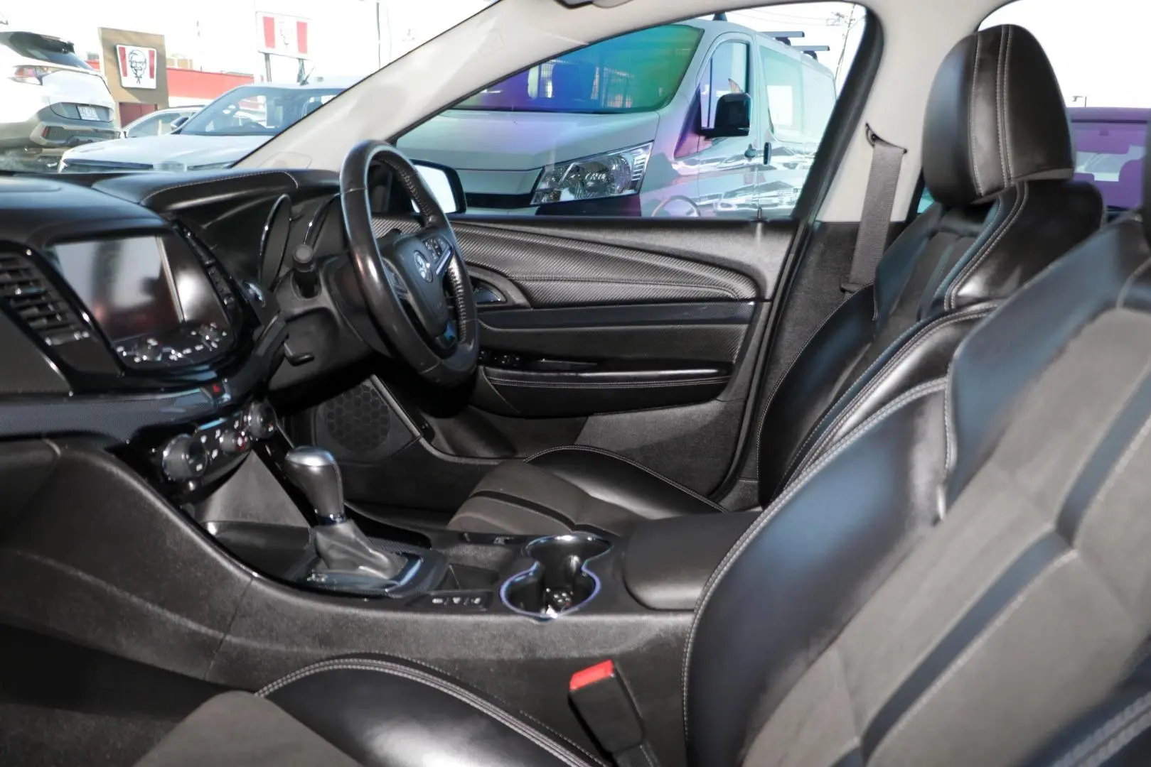 2017 Holden Commodore Gallery Image 8