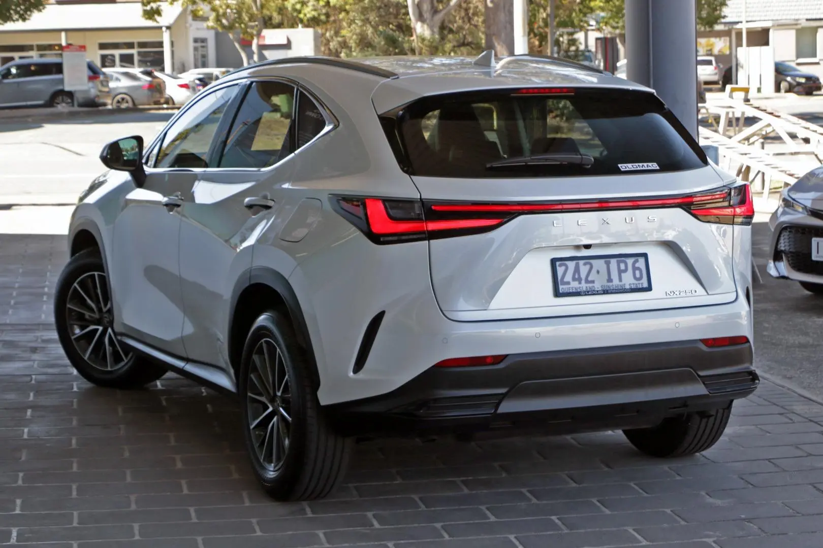 2023 Lexus NX Gallery Image 2