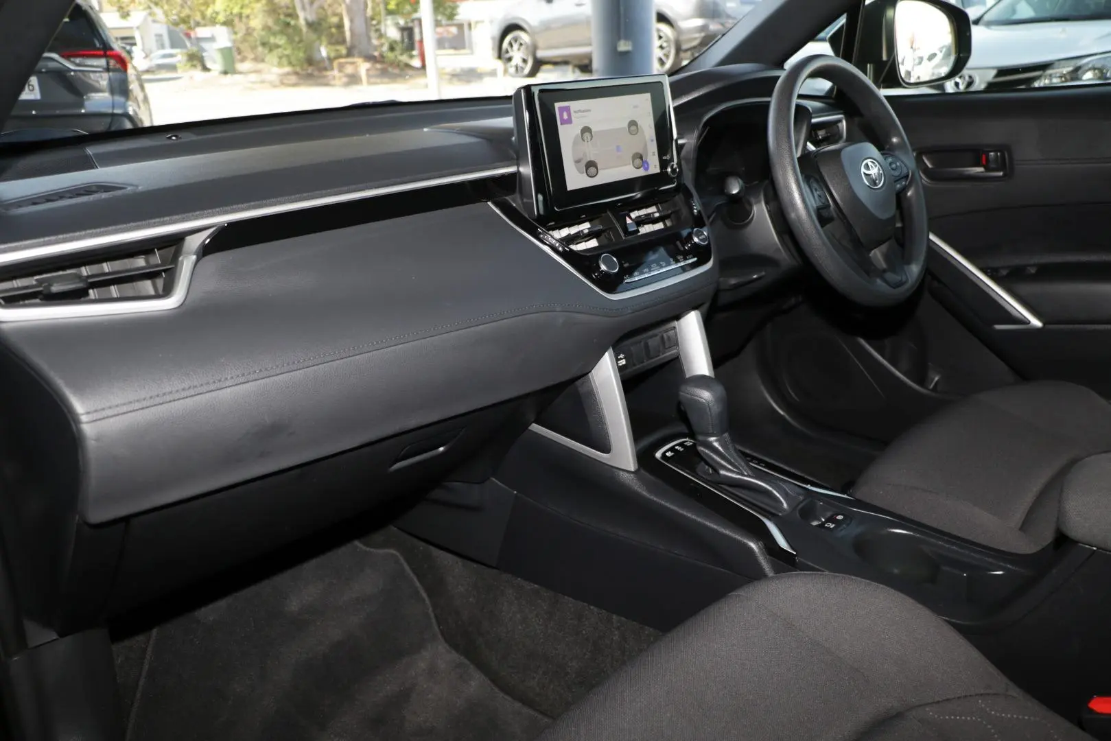 2023 Toyota Corolla Cross Gallery Image 7