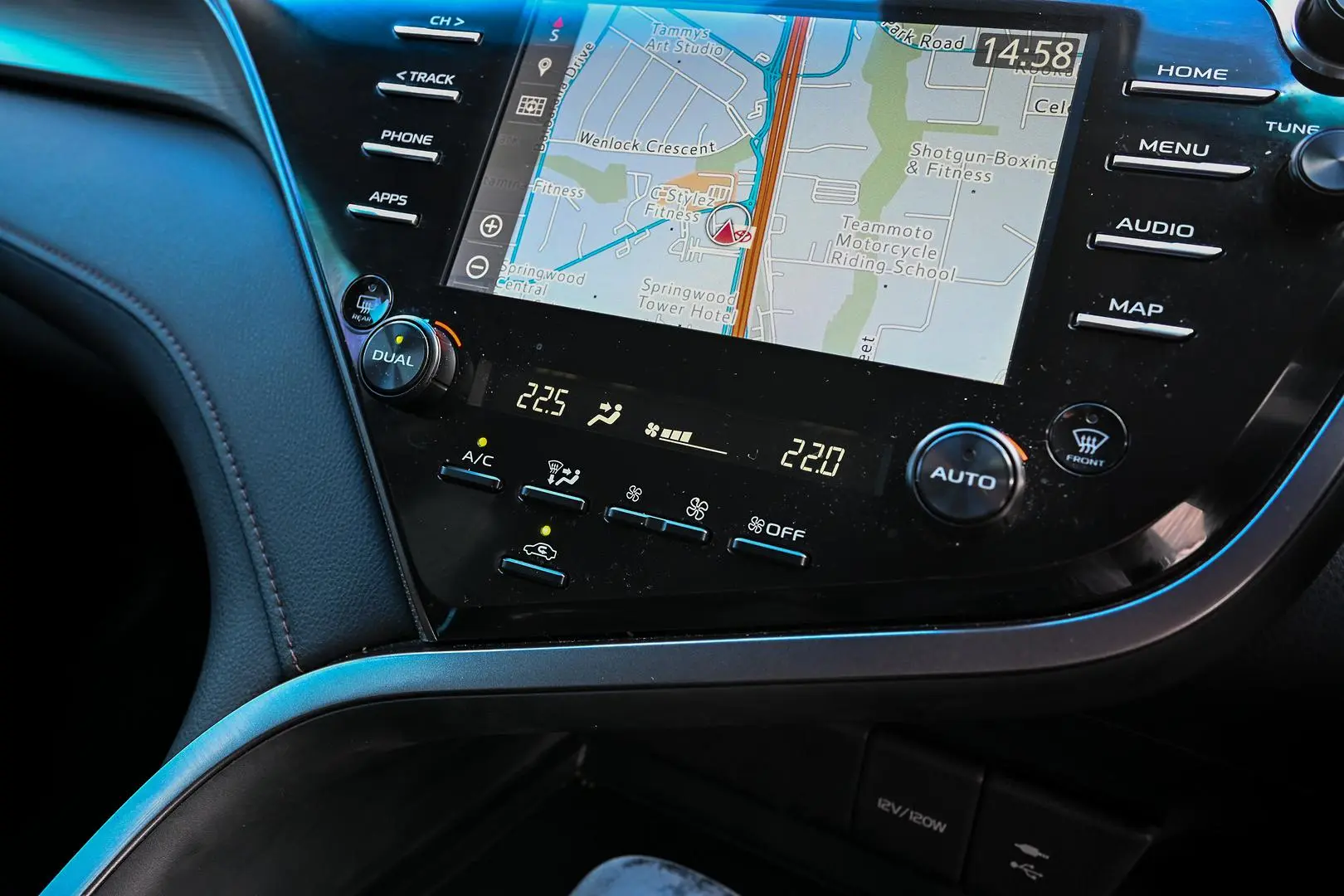 2020 Toyota Camry Gallery Image 14